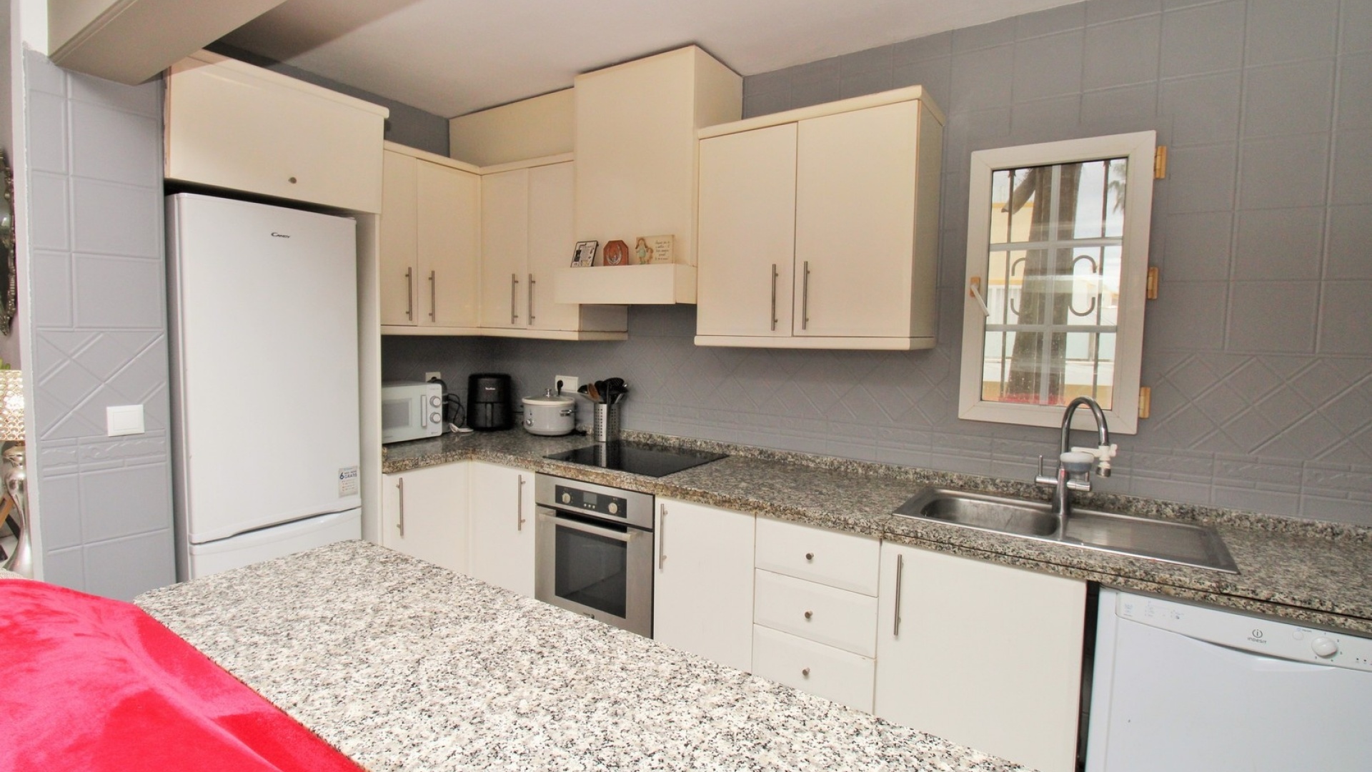 Resale - Townhouse - Villamartin - rioja