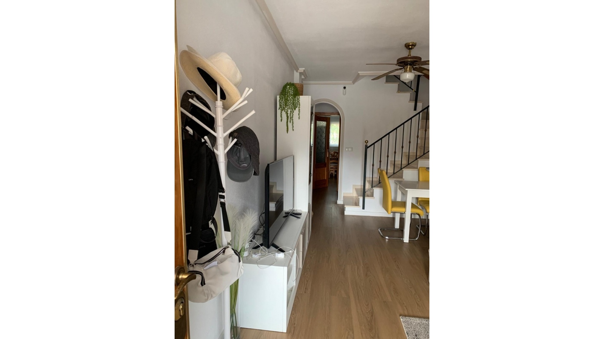 Resale - Townhouse - Villamartin - st james hill