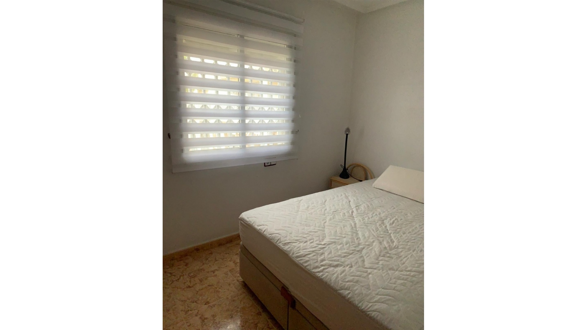 Resale - Townhouse - Villamartin - st james hill