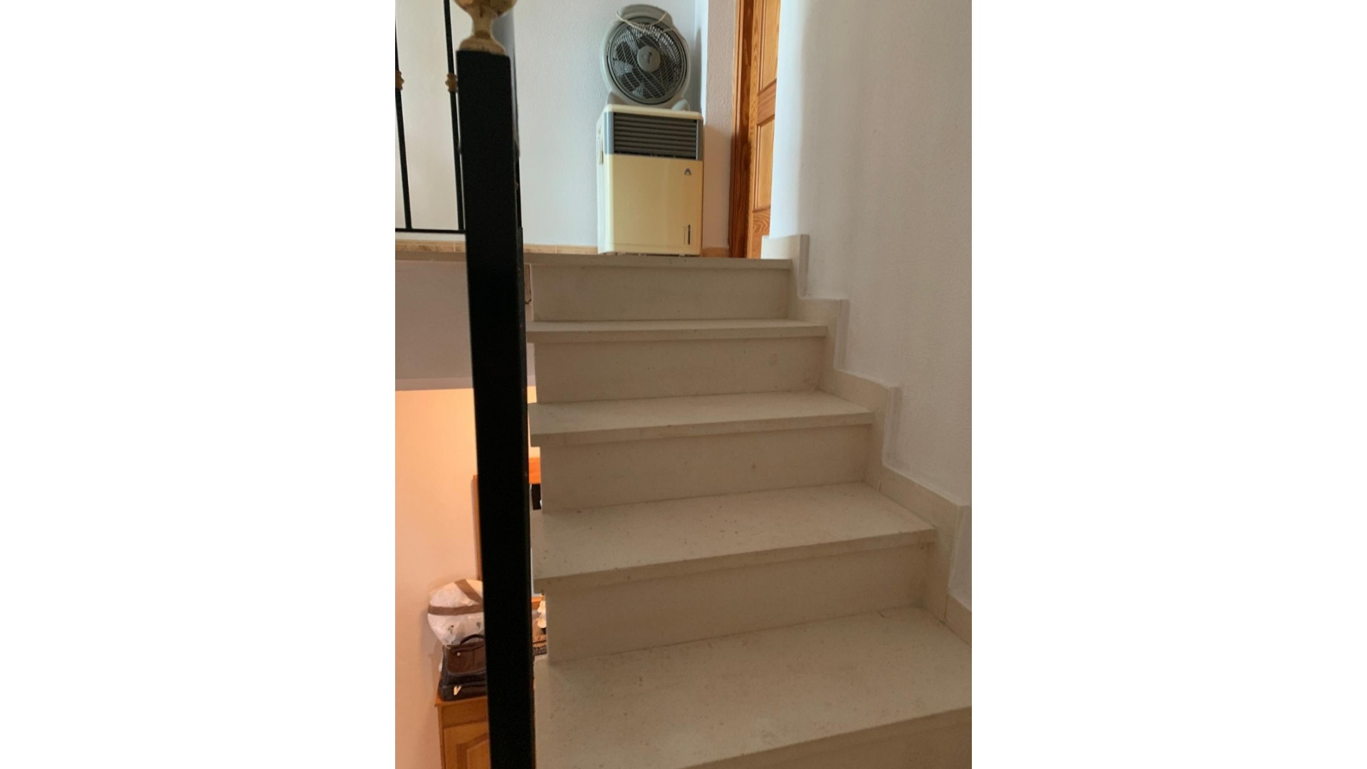 Resale - Townhouse - Villamartin - st james hill