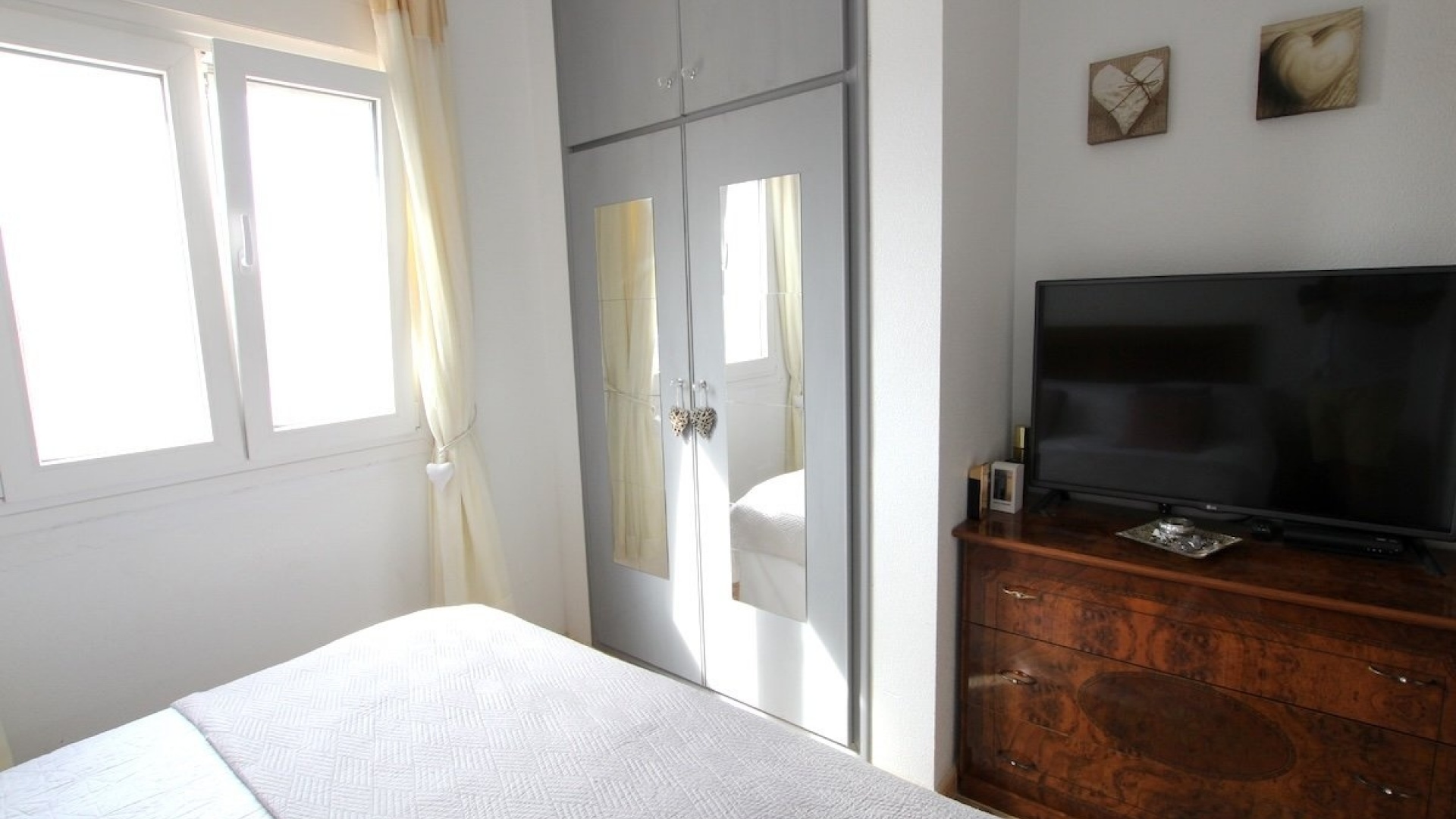 Resale - Townhouse - Villamartin - st james hill
