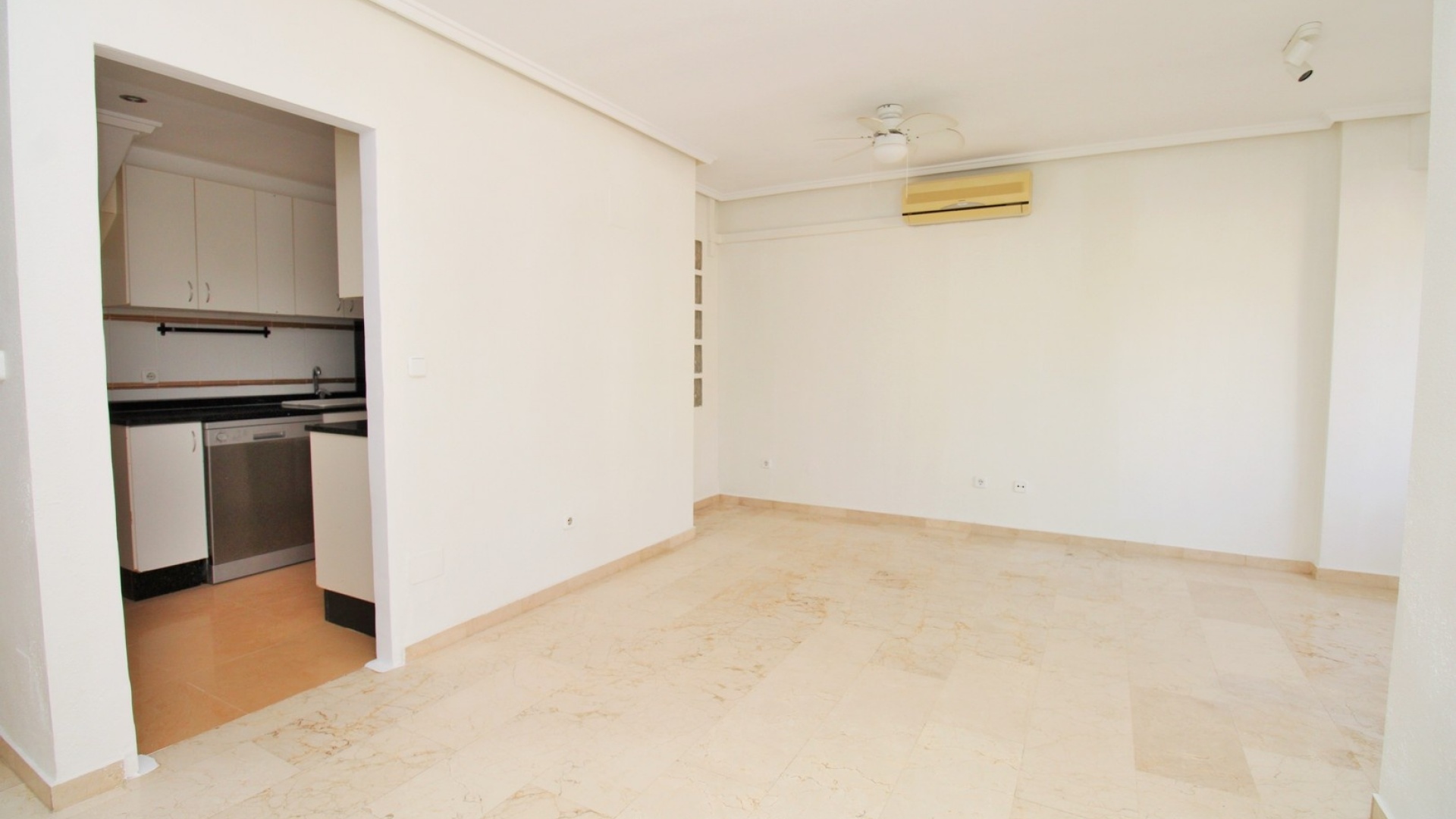 Resale - Townhouse - Villamartin - sun golf villas