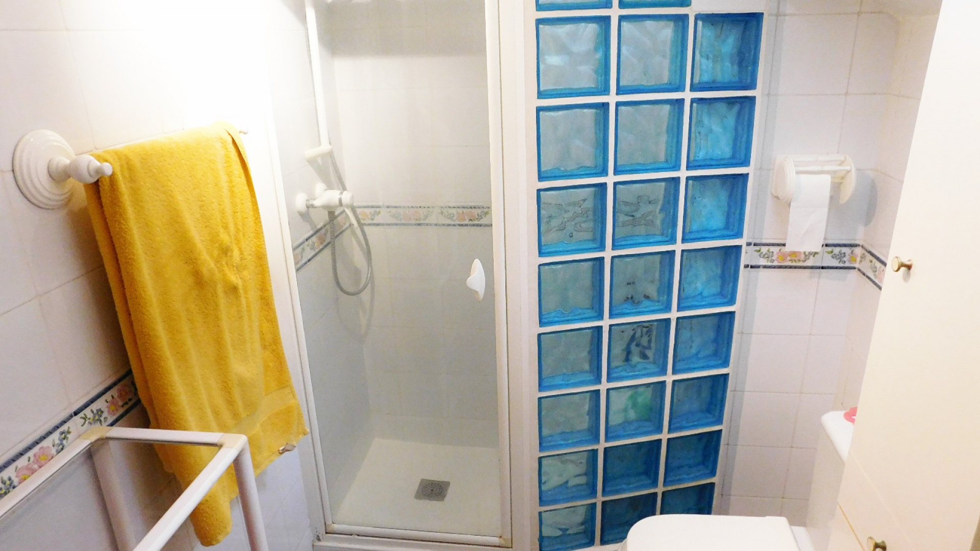 Resale - Townhouse - Villamartin - Urb Sevilla