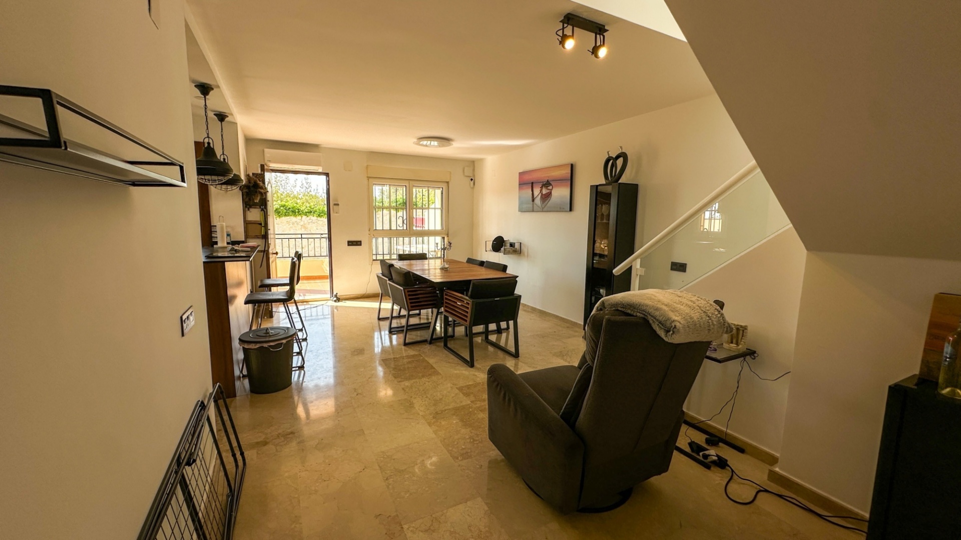 Resale - Townhouse - Villamartin - valencia norte