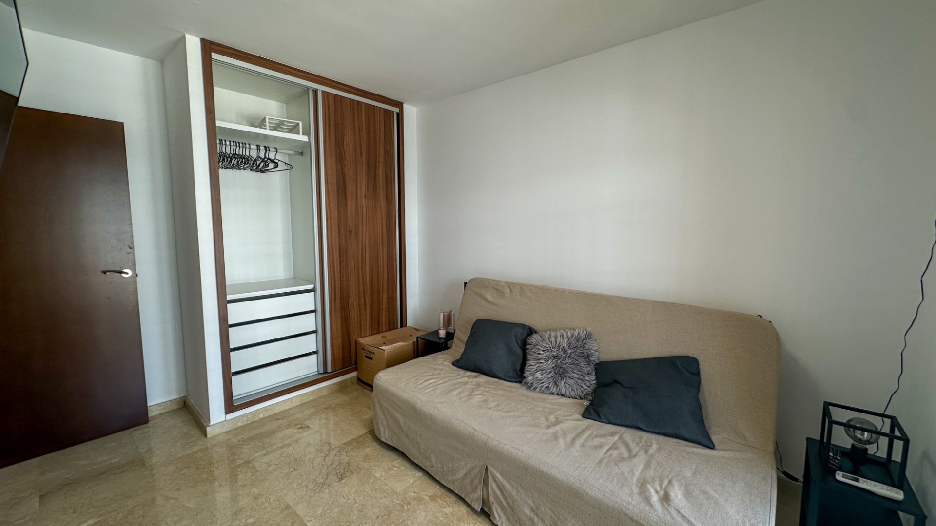 Resale - Townhouse - Villamartin - valencia norte