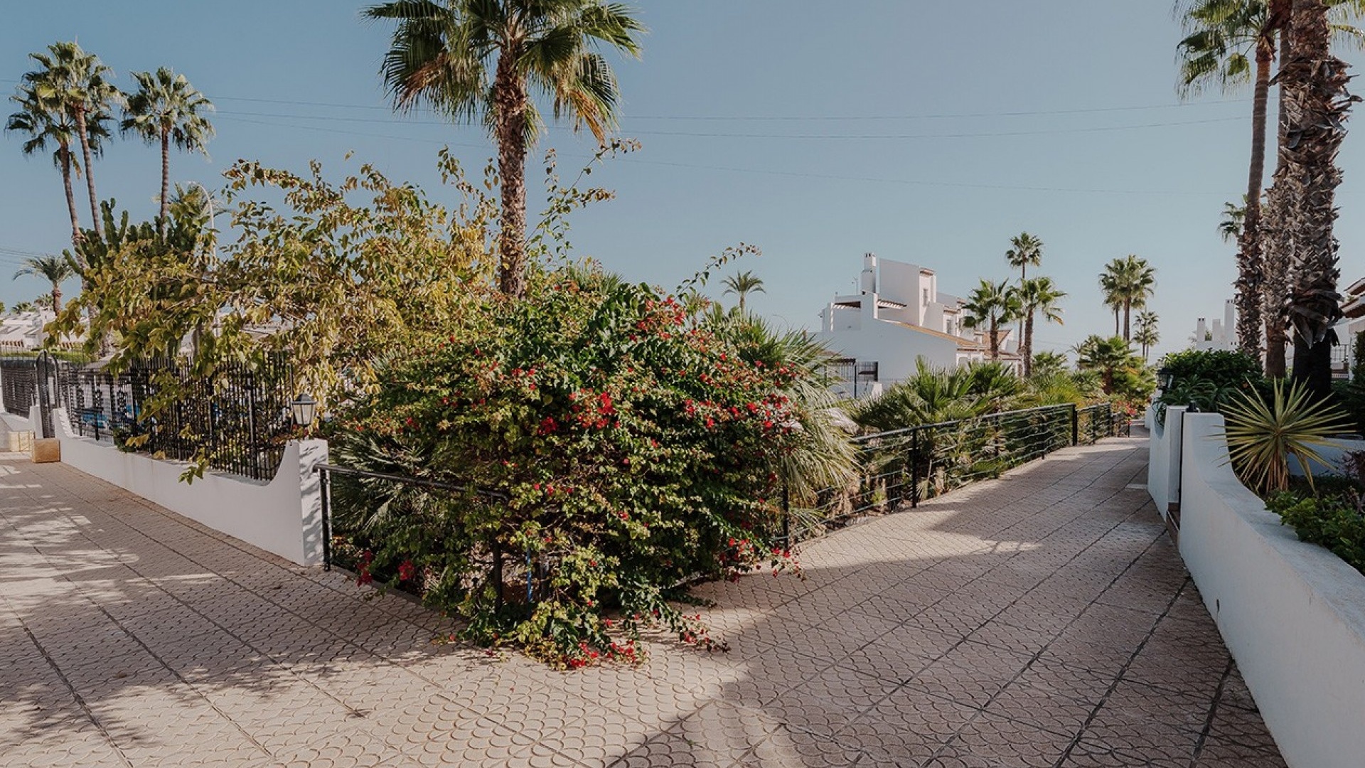 Resale - Townhouse - Villamartin - verdemar