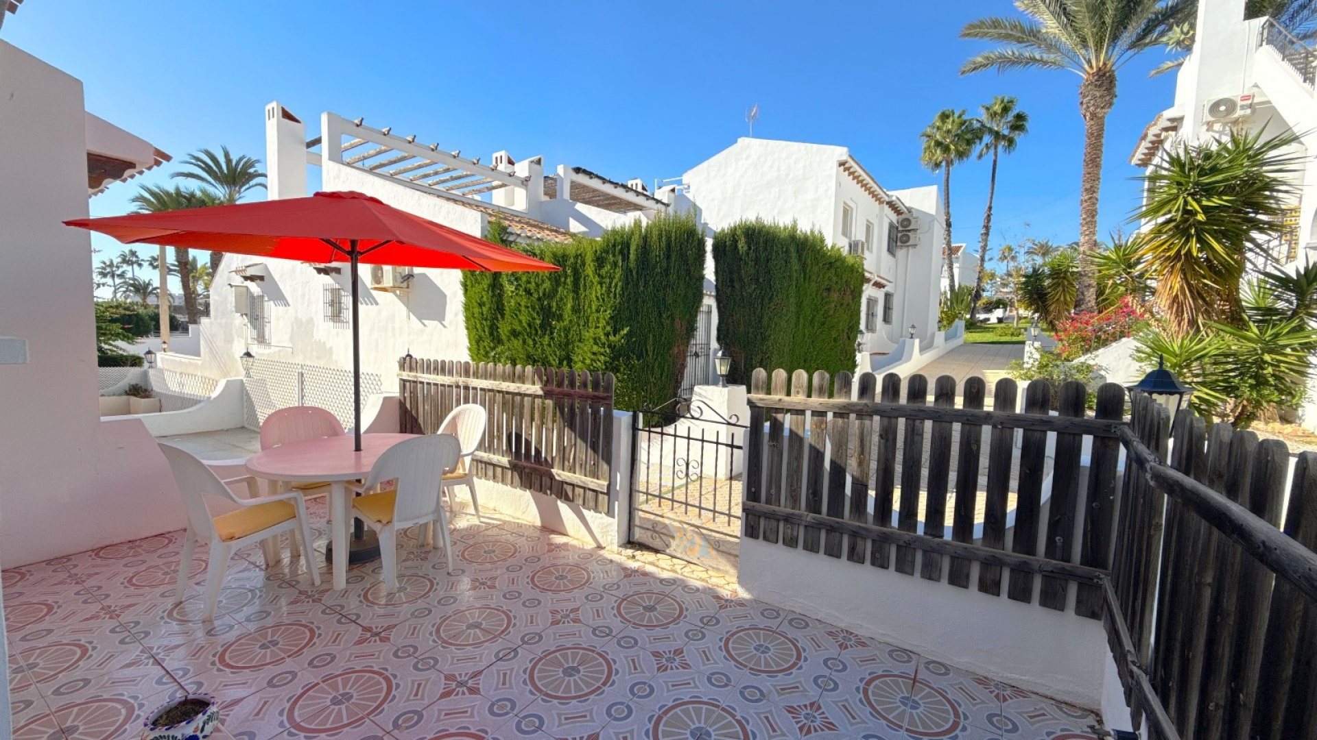 Resale - Townhouse - Villamartin - verdemar