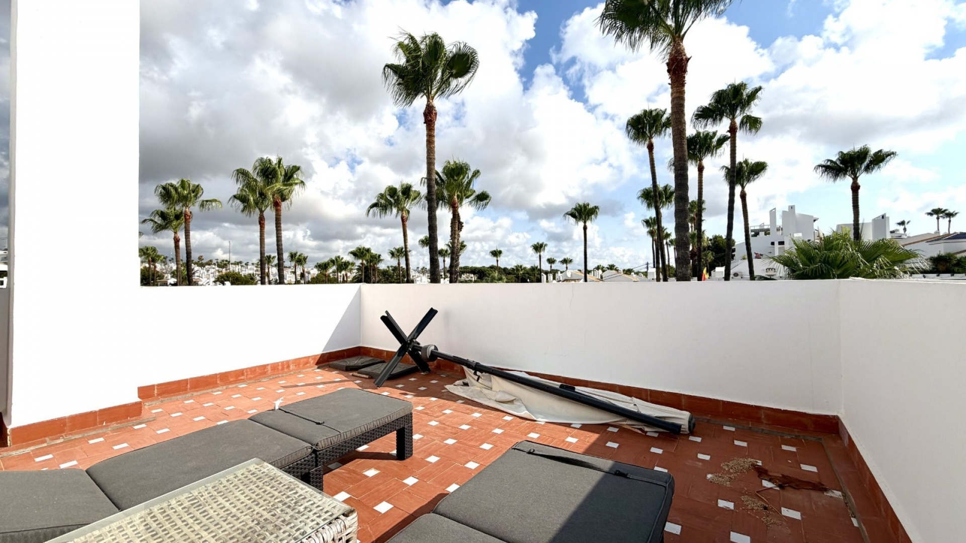 Resale - Townhouse - Villamartin - verdemar