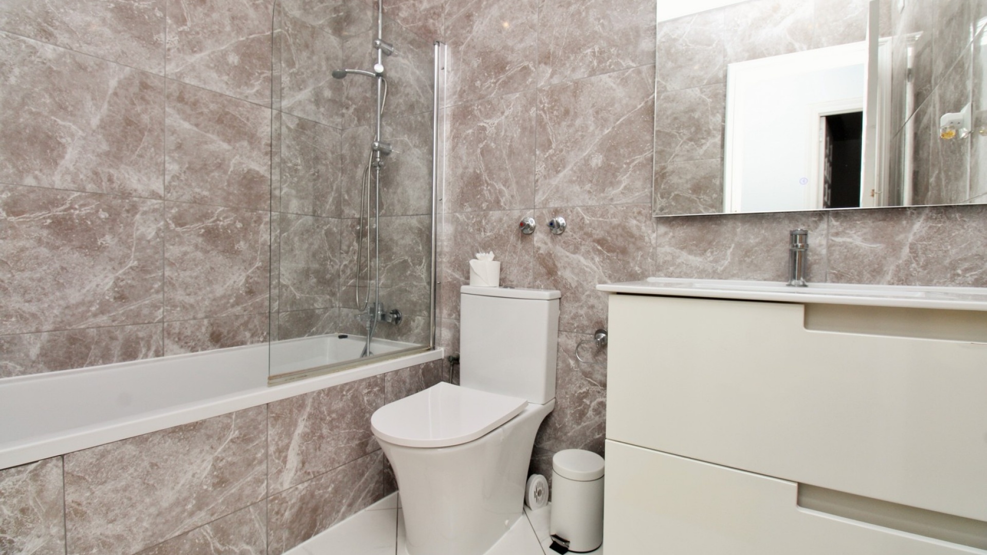 Resale - Townhouse - Villamartin - verdemar