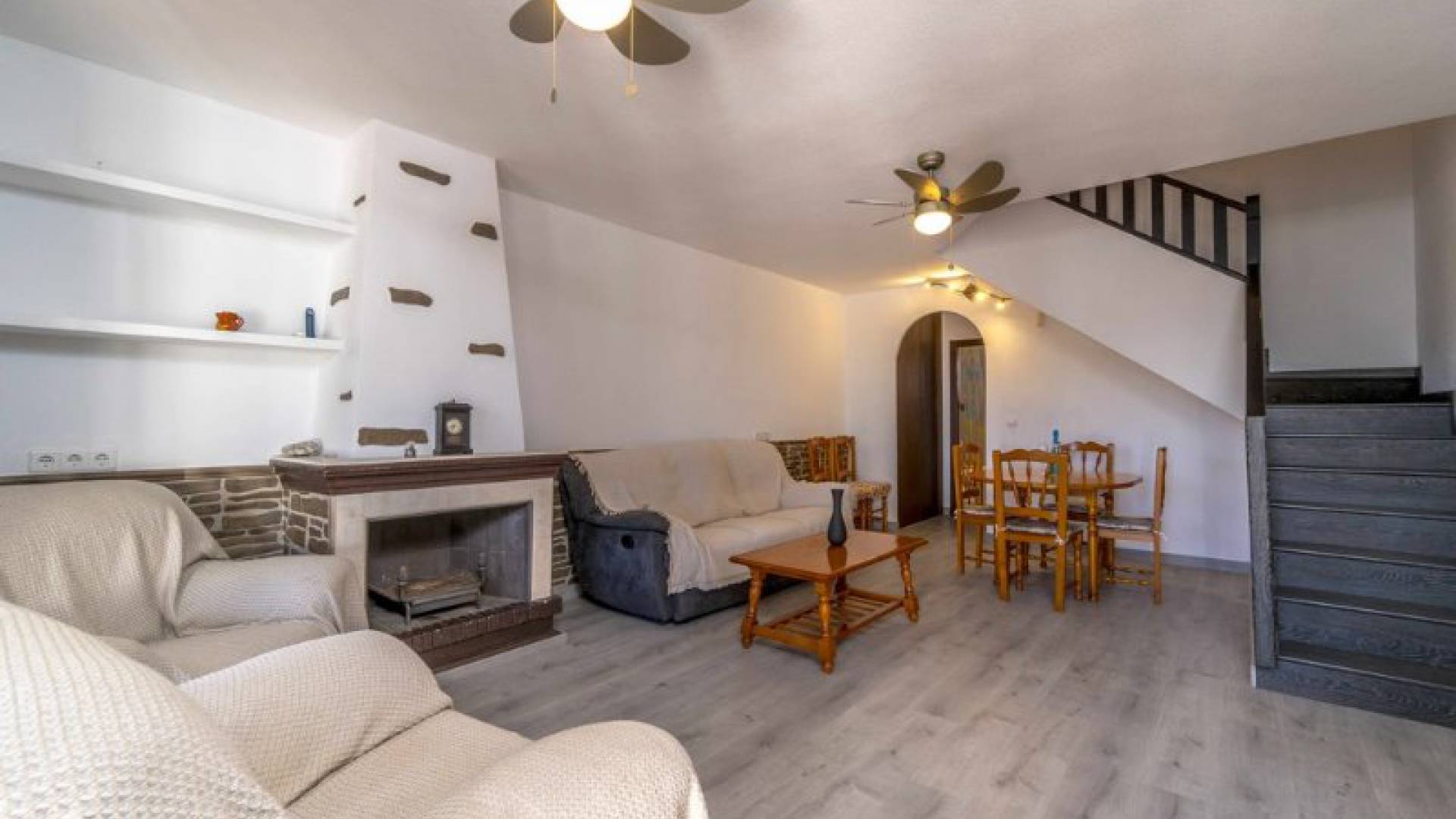 Resale - Townhouse - Villamartin - verdemar