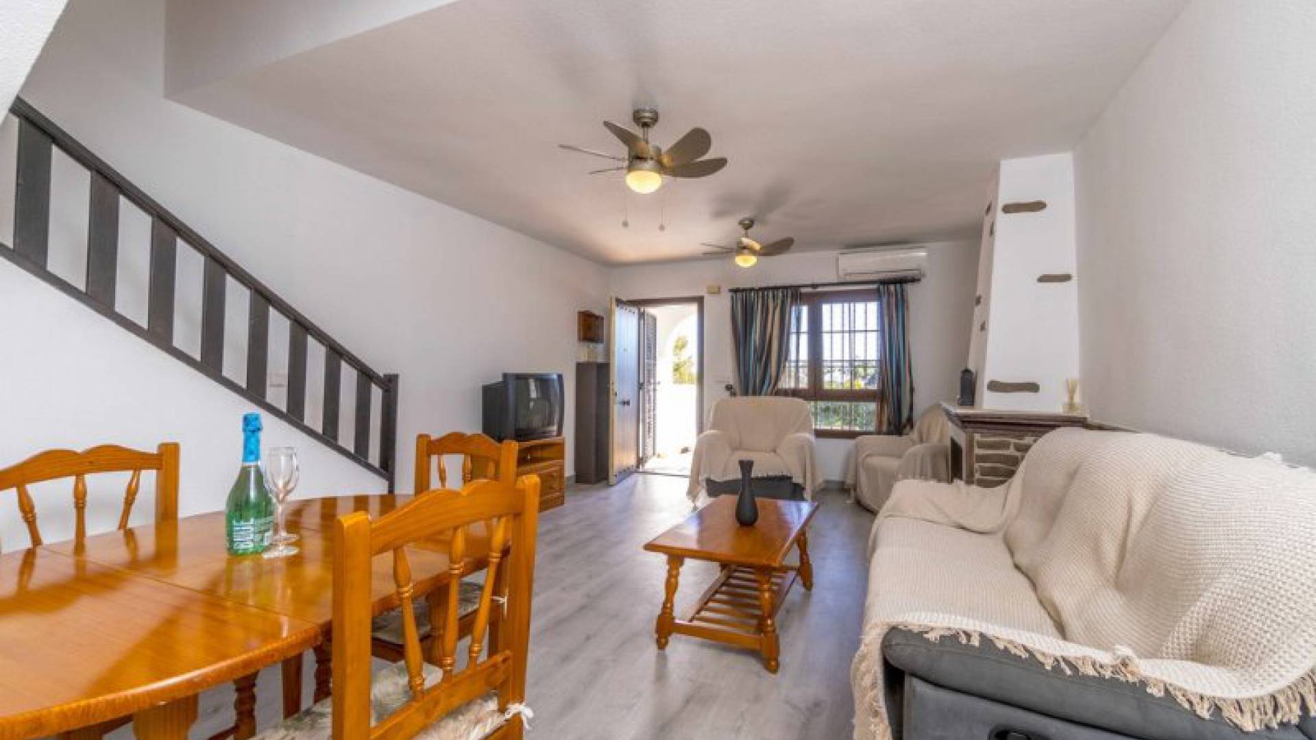 Resale - Townhouse - Villamartin - verdemar