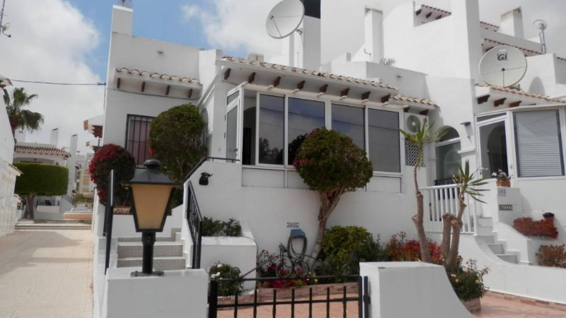 Resale - Townhouse - Villamartin - verdemar