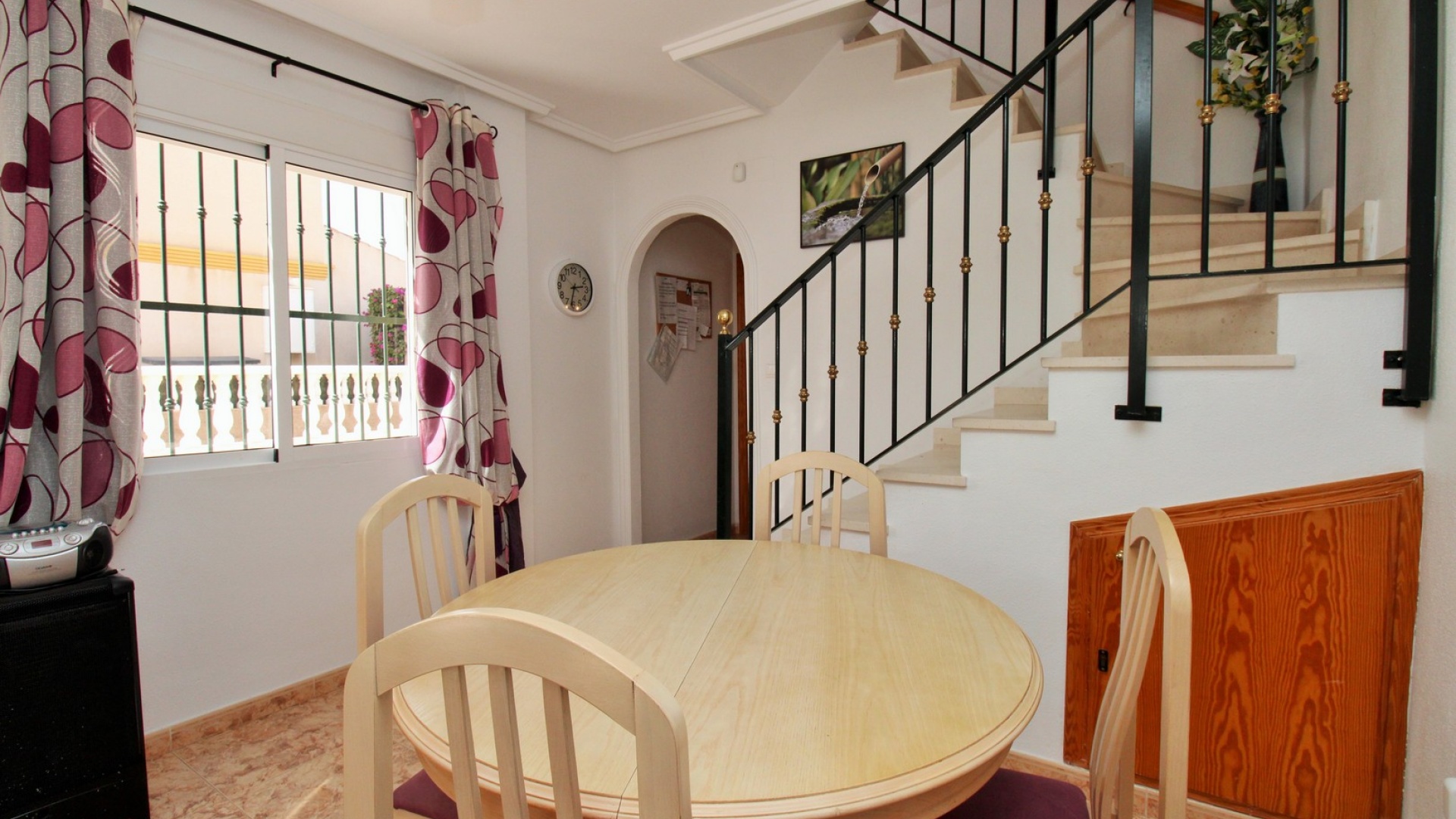 Resale - Townhouse - Villamartin