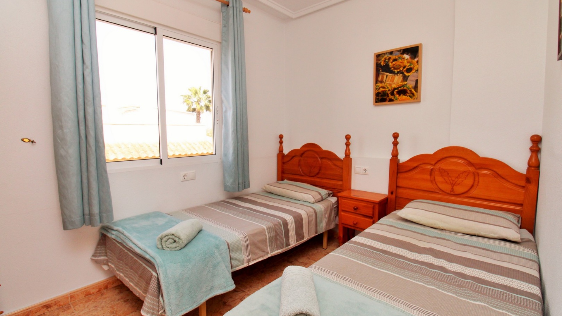 Resale - Townhouse - Villamartin