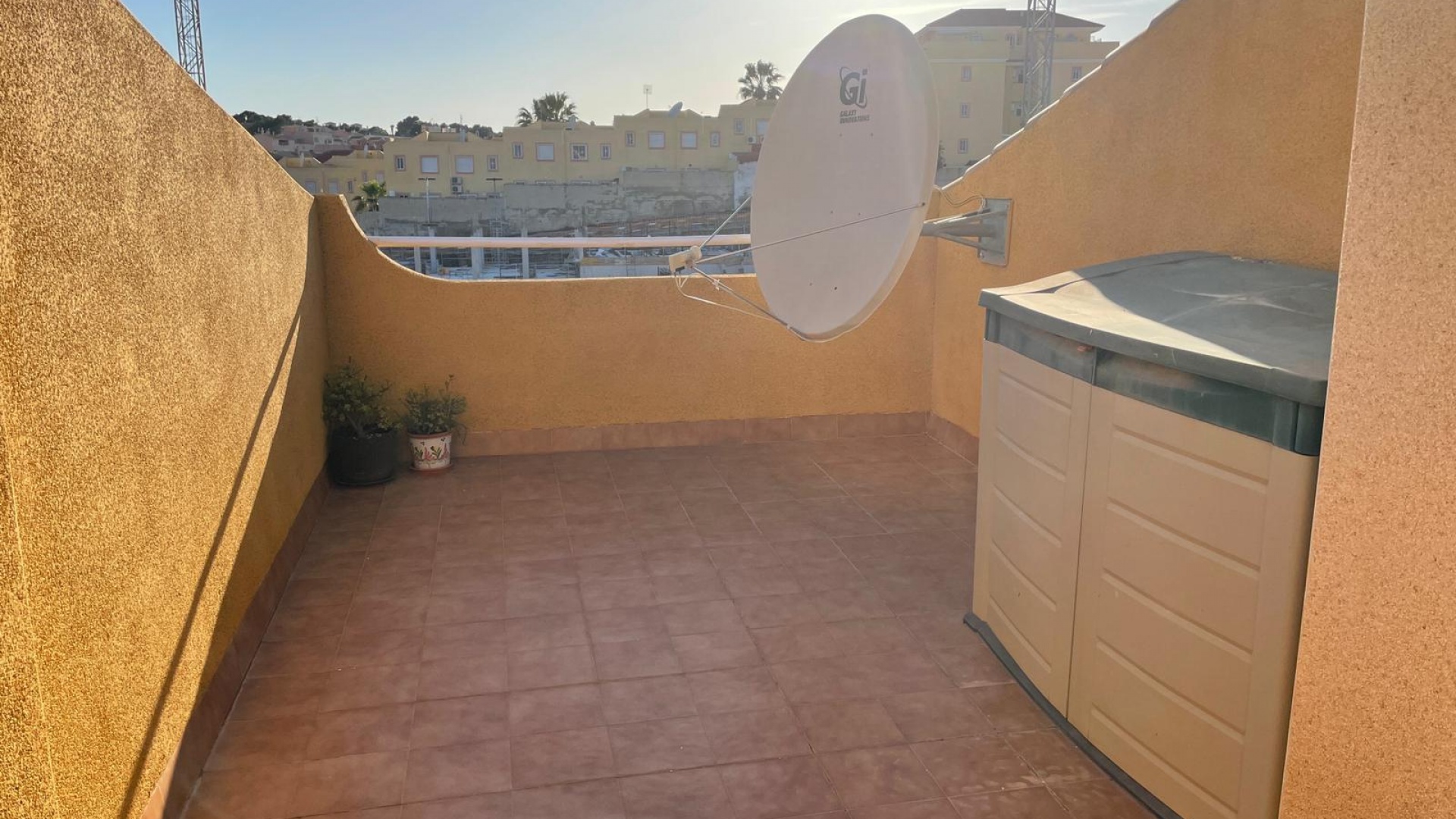 Resale - Townhouse - Villamartin