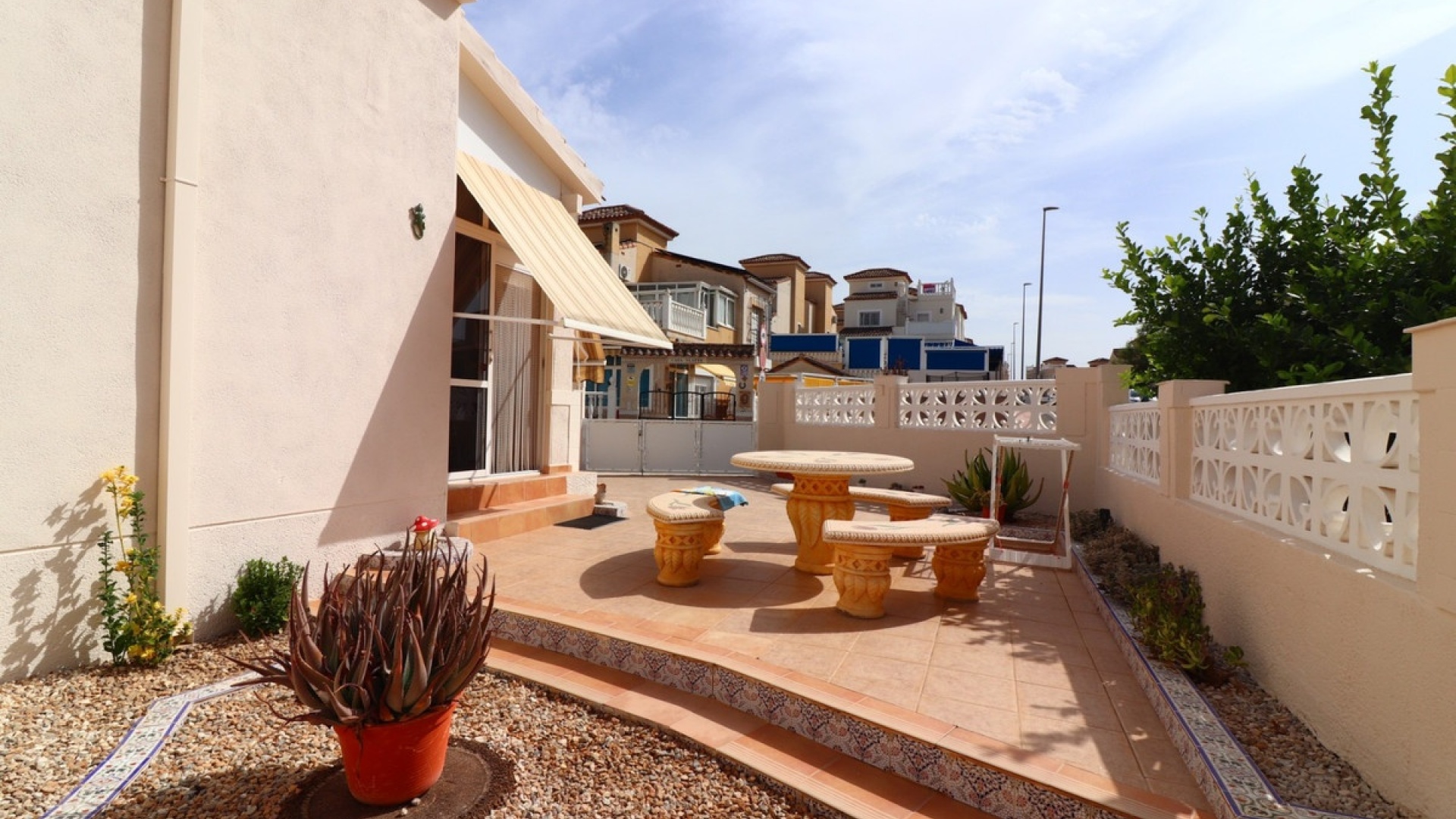 Resale - Villa - Algorfa - Algorfa Centro