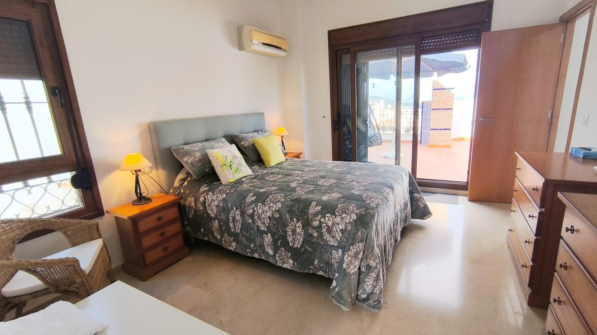 Resale - Villa - Algorfa - La Finca Golf Resort