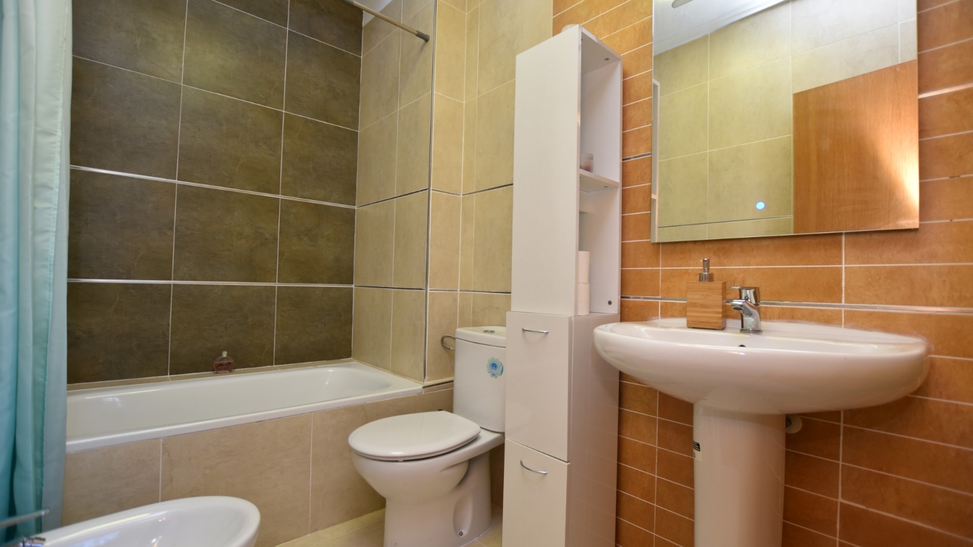 Resale - Villa - Algorfa - La Finca Golf Resort