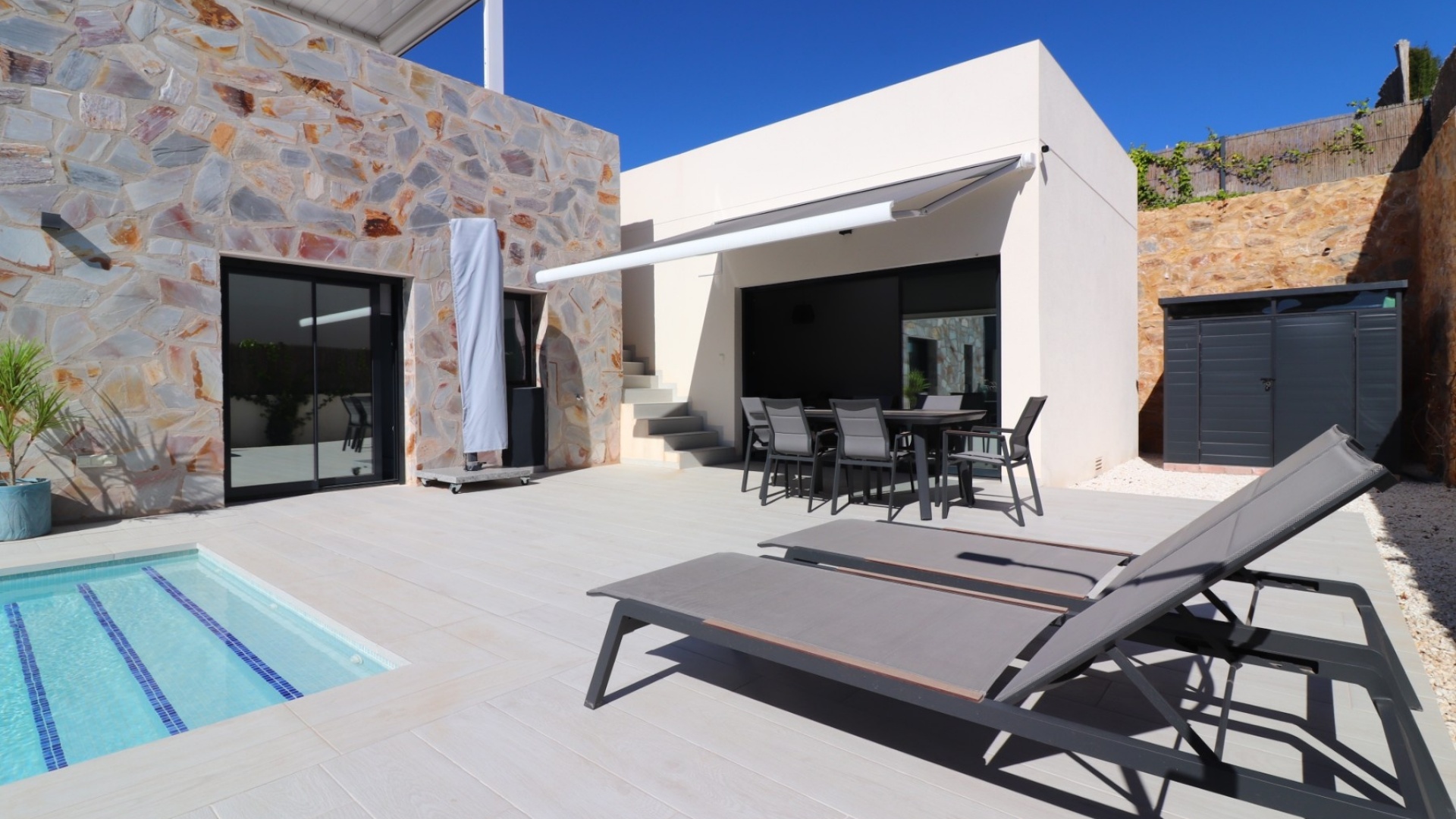 Resale - Villa - Algorfa - La Finca Golf Resort