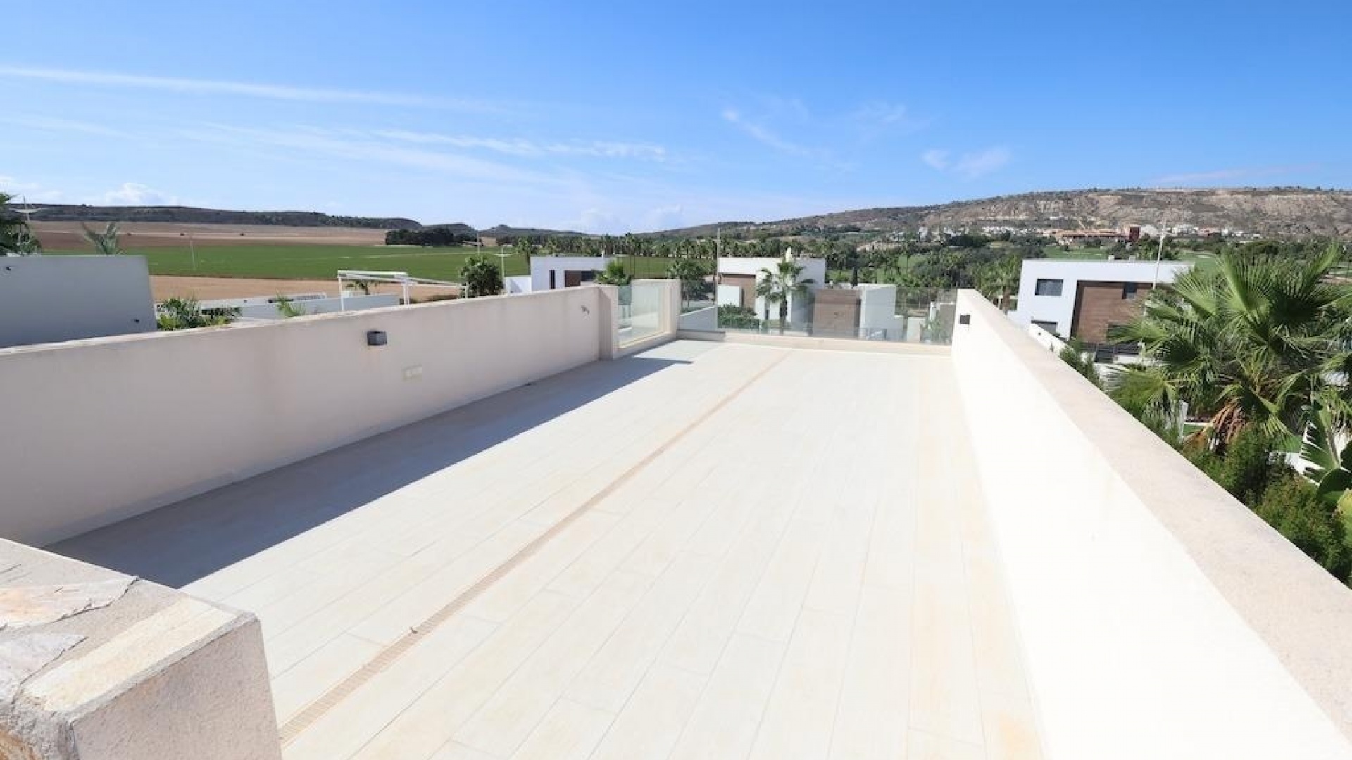Resale - Villa - Algorfa - La Finca Golf Resort