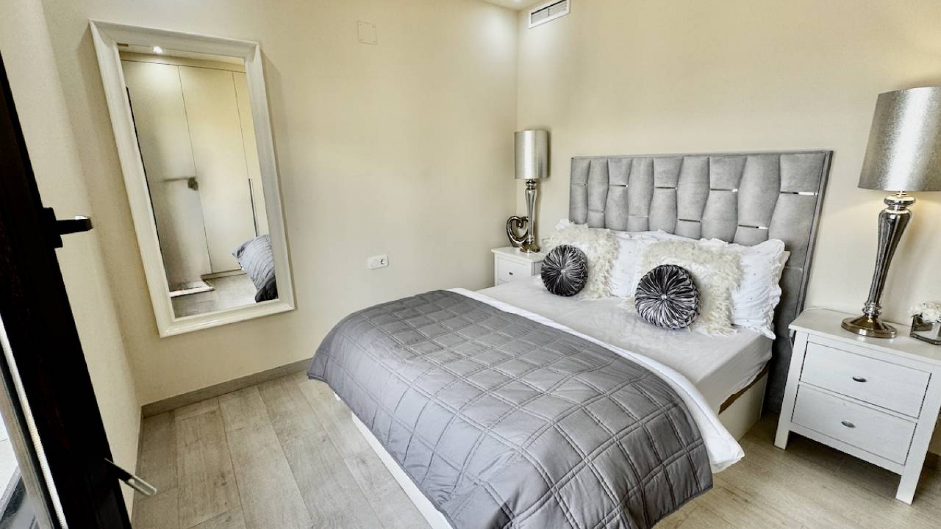 Resale - Villa - Algorfa - La Finca Golf