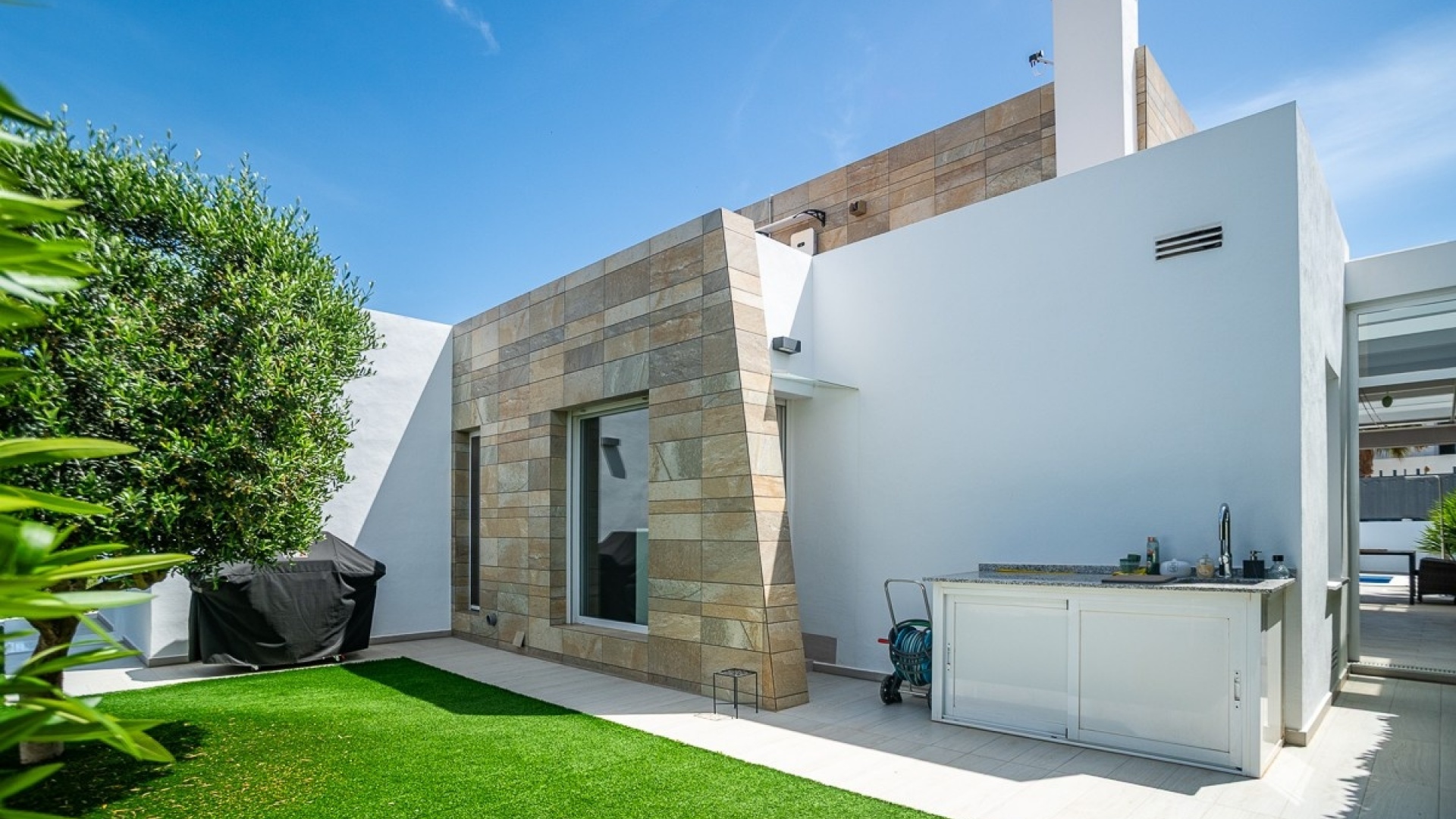 Resale - Villa - Algorfa - La Finca Golf