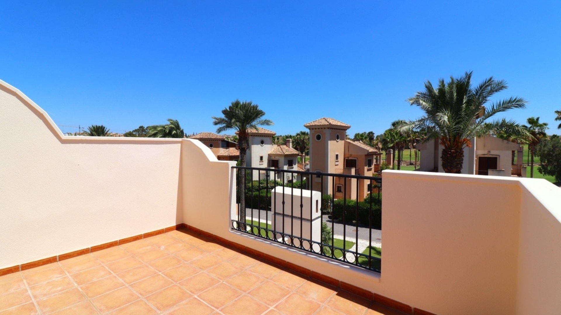 Resale - Villa - Algorfa - La Finca Golf