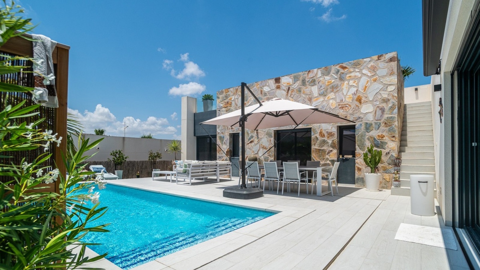 Resale - Villa - Algorfa - La Finca Golf