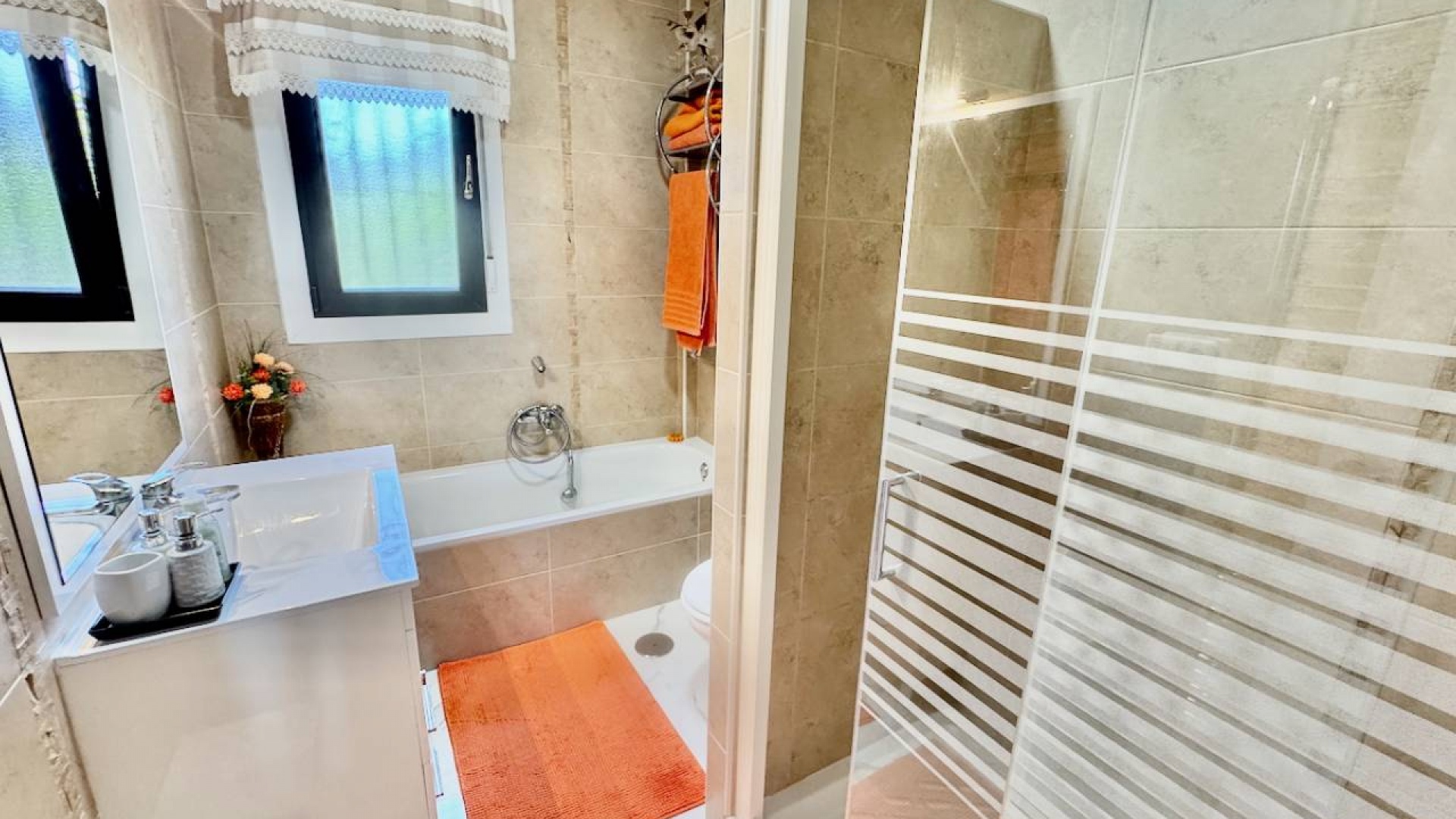 Resale - Villa - Algorfa - Lomas De La Juliana