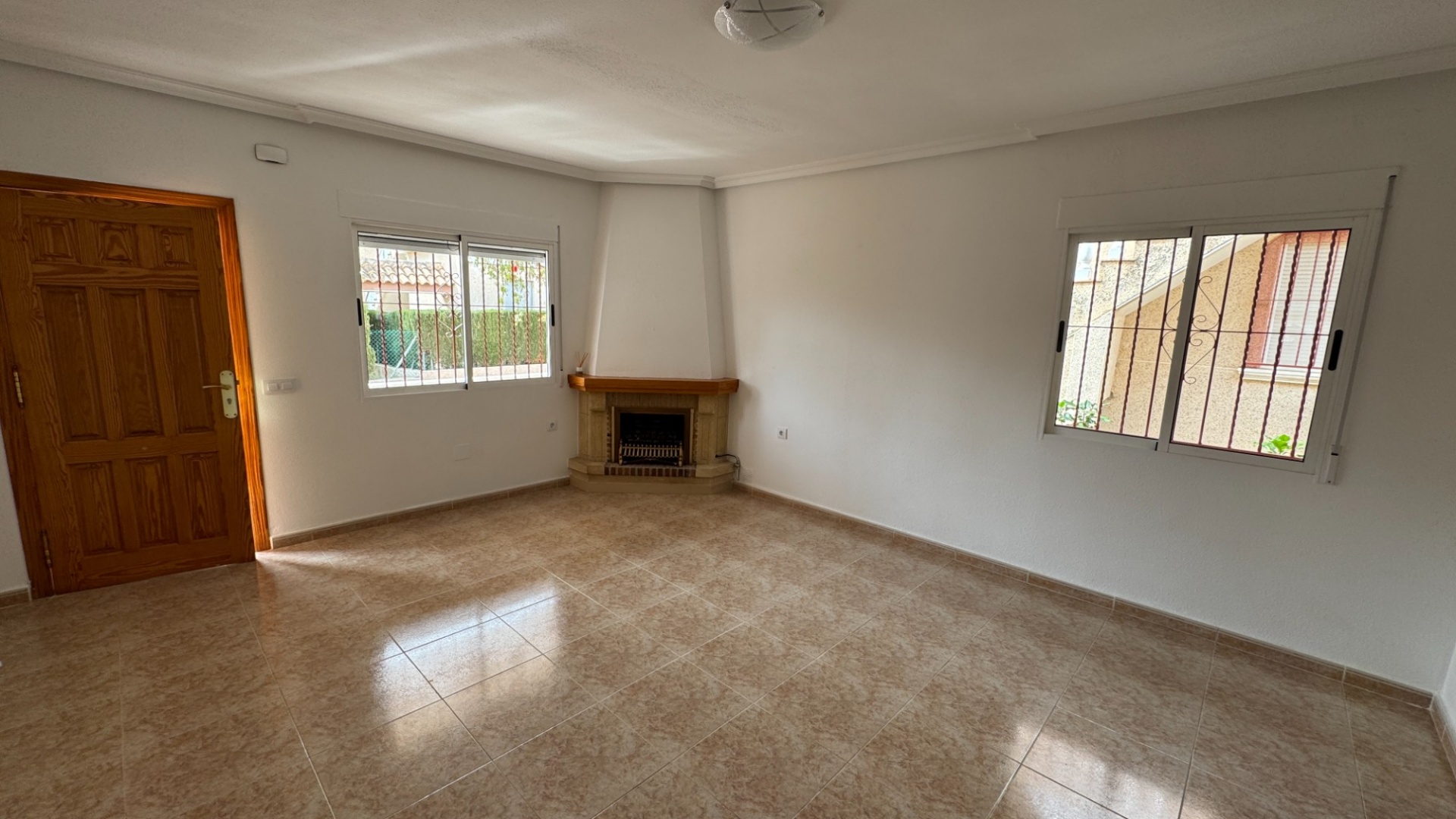 Resale - Villa - Algorfa - Montemar