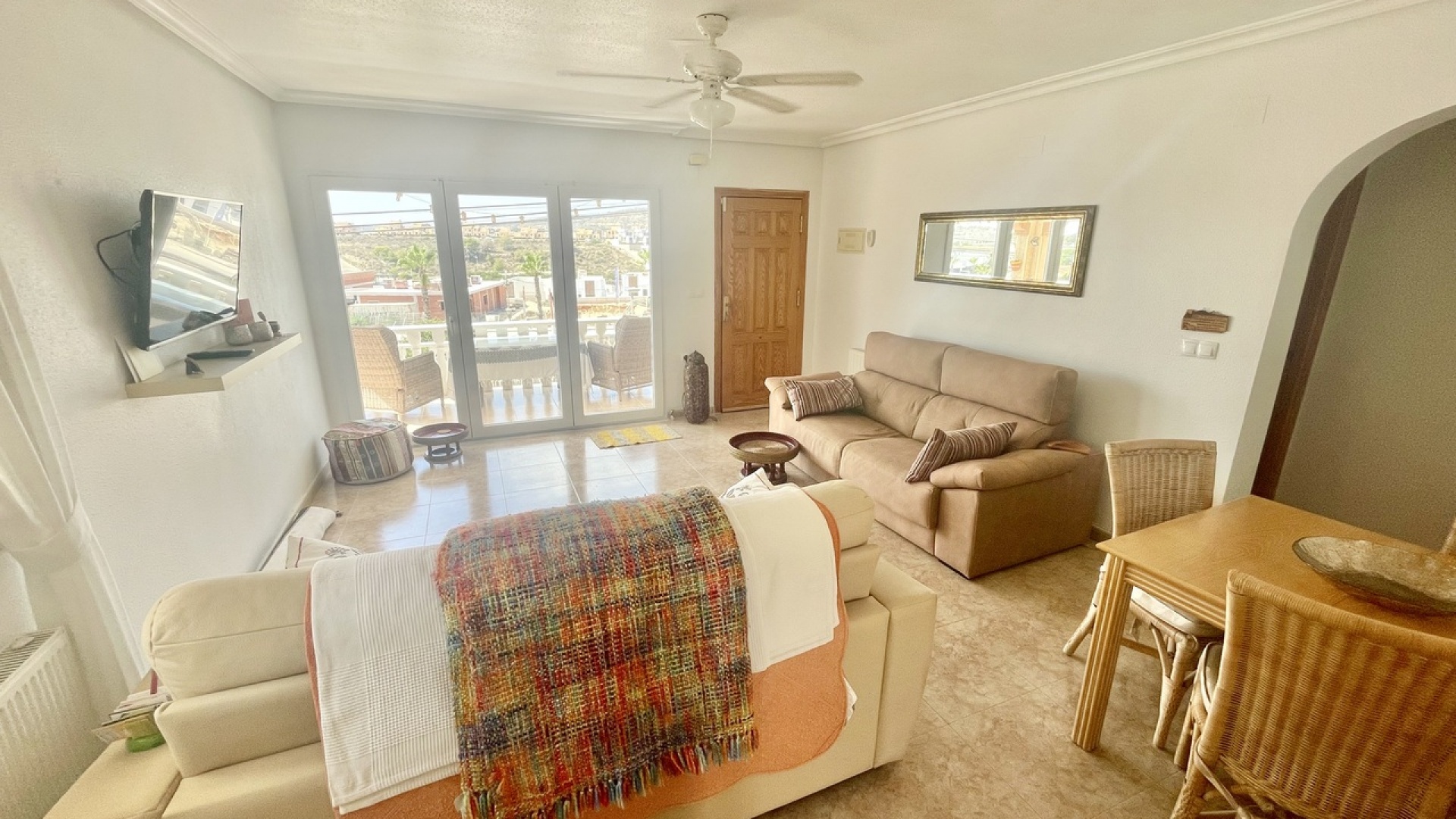 Resale - Villa - Algorfa