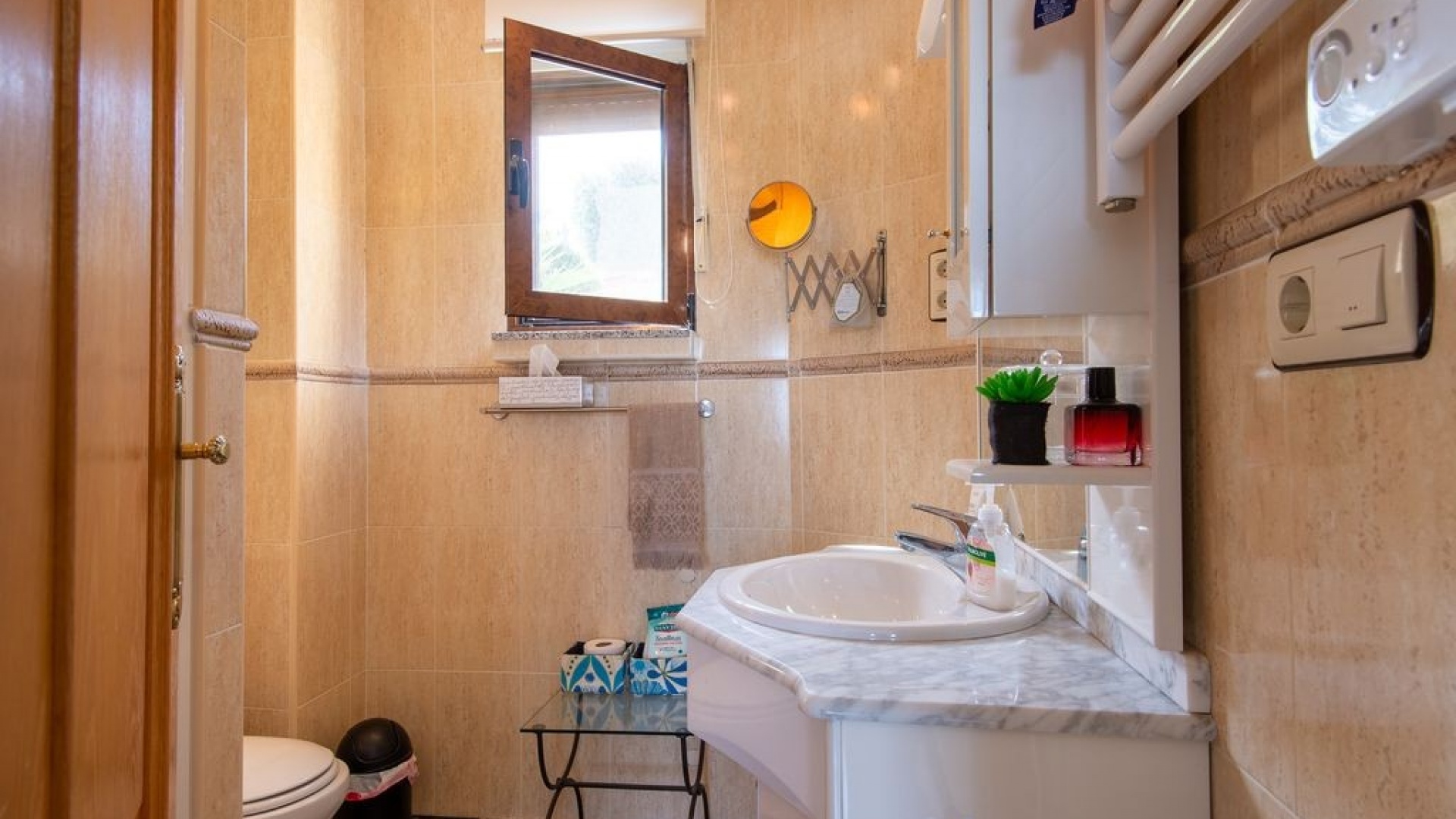 Resale - Villa - Algorfa