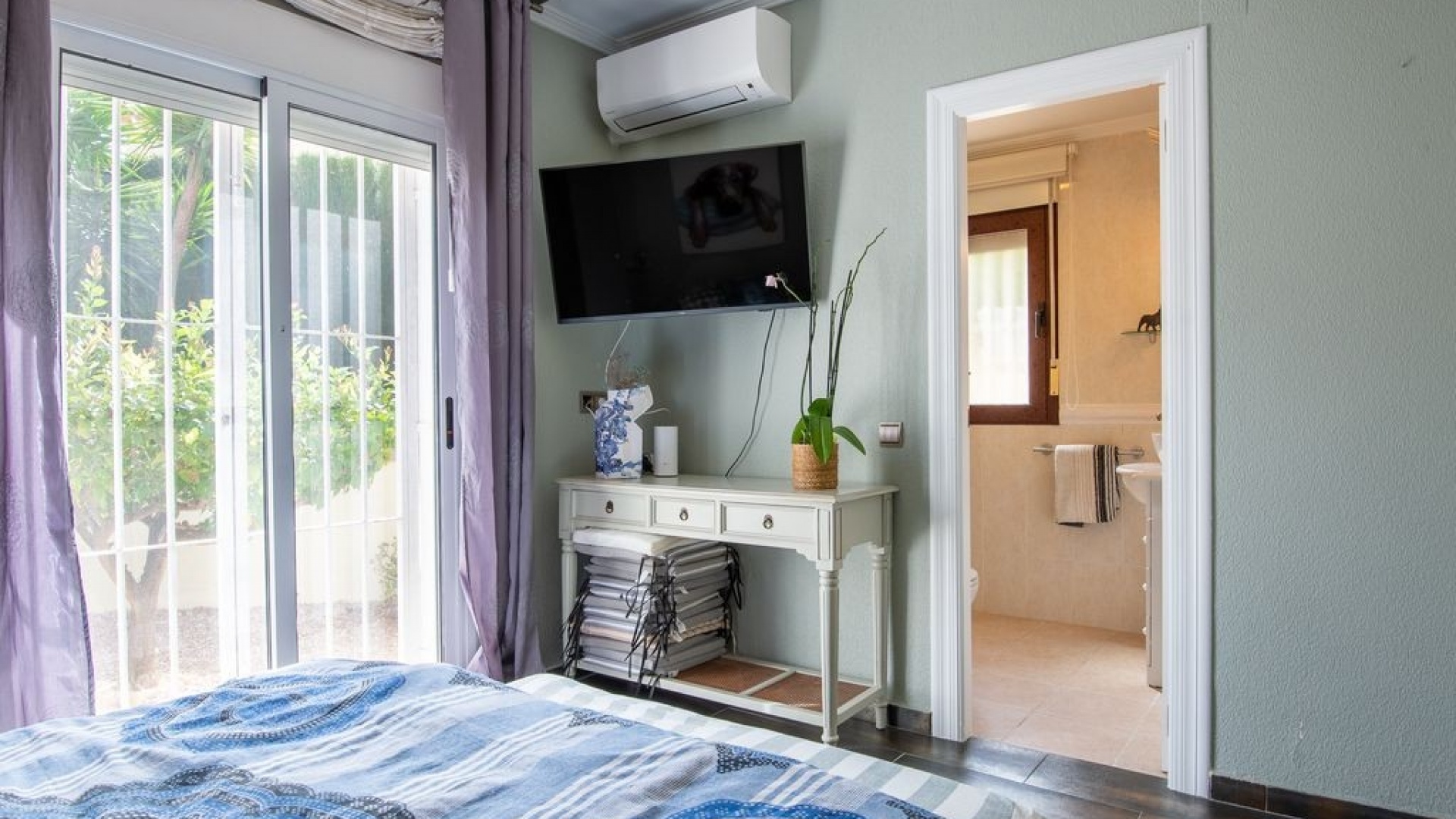 Resale - Villa - Algorfa