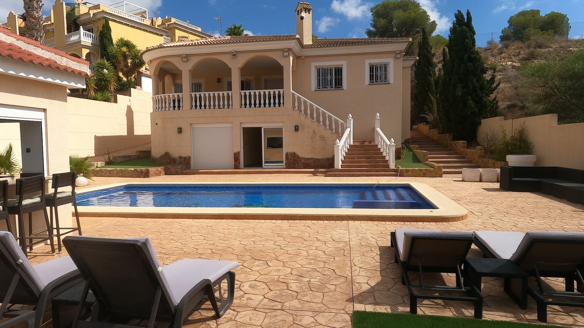 Resale - Villa - Algorfa