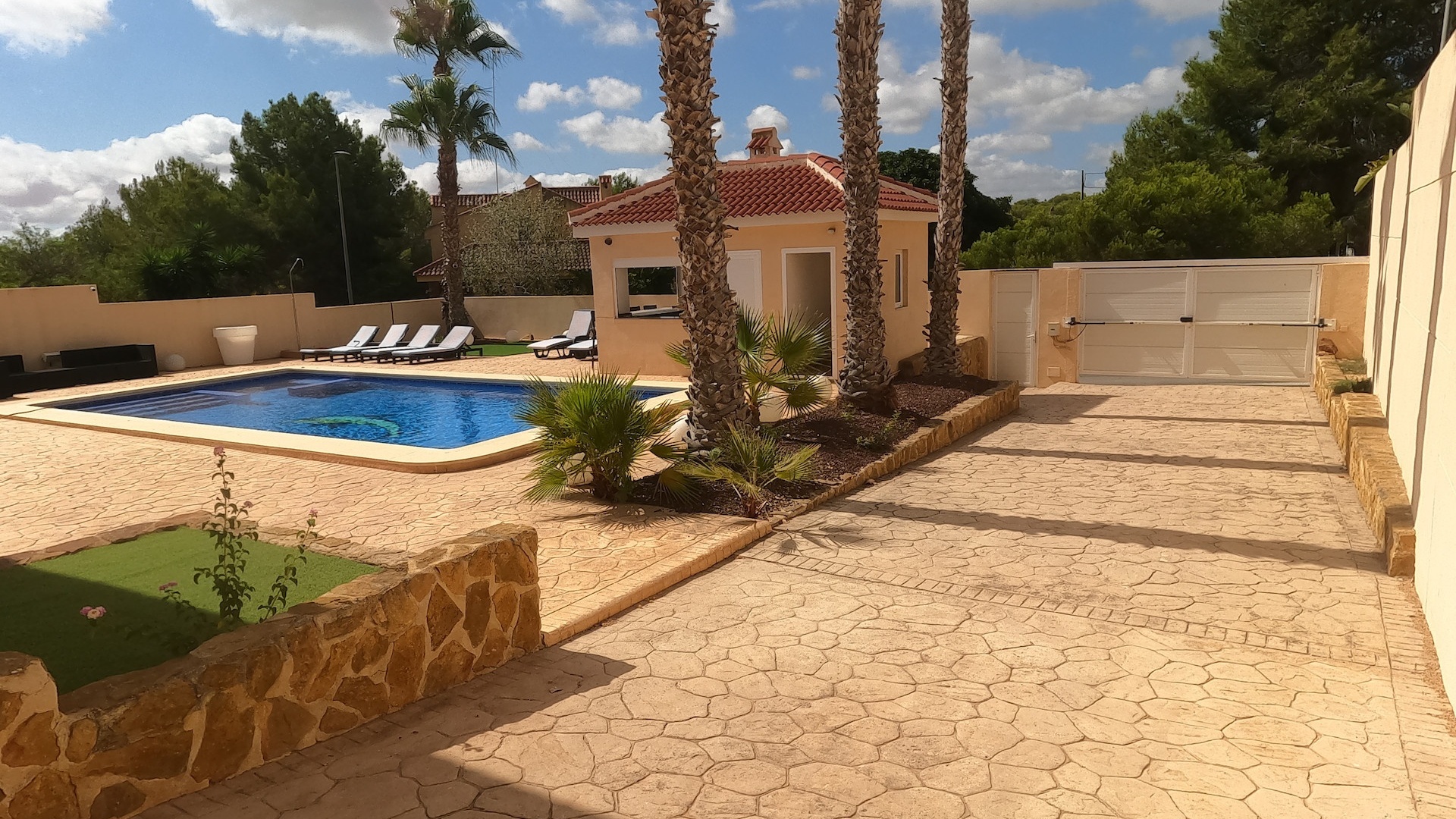 Resale - Villa - Algorfa