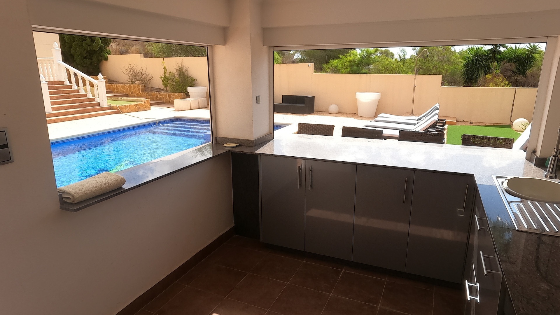 Resale - Villa - Algorfa