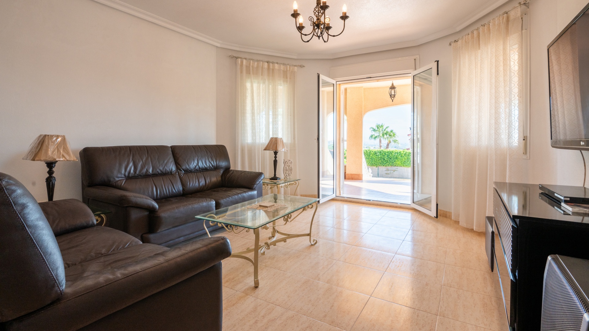 Resale - Villa - Algorfa