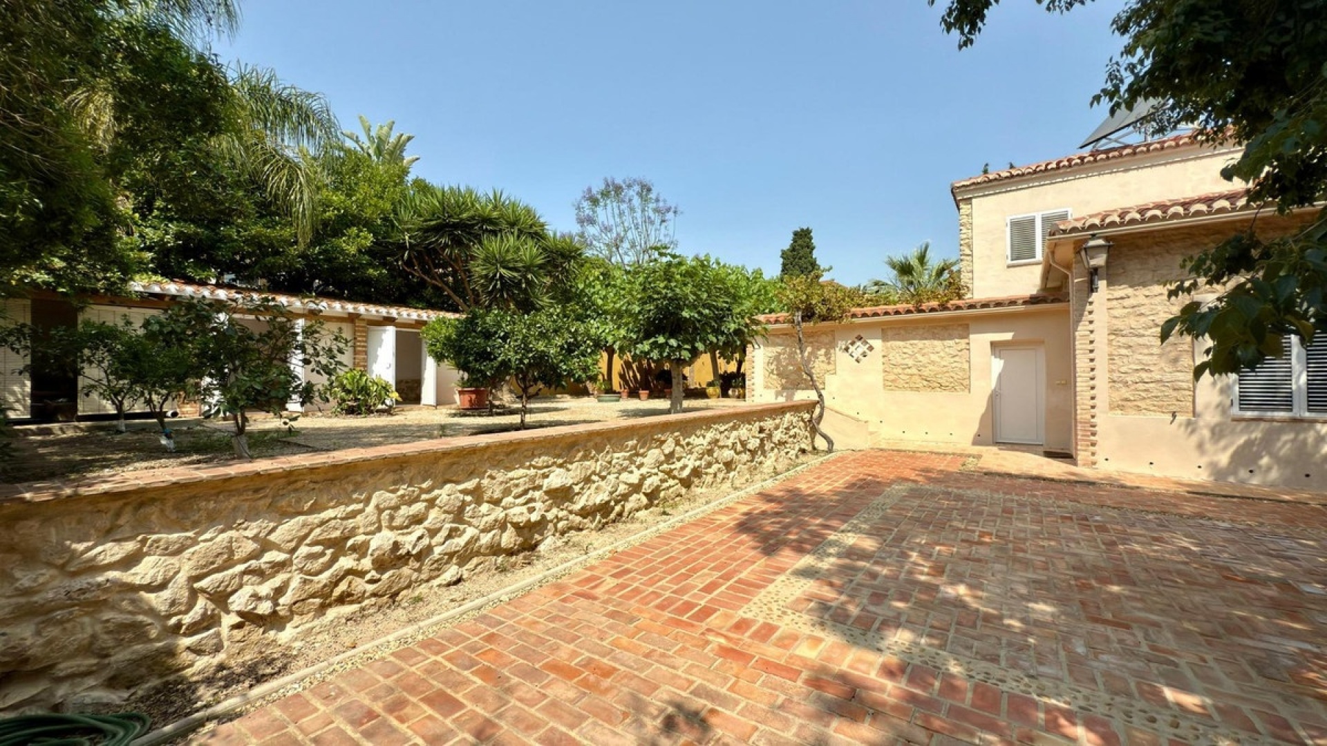 Resale - Villa - Alicante - Alicante Centro