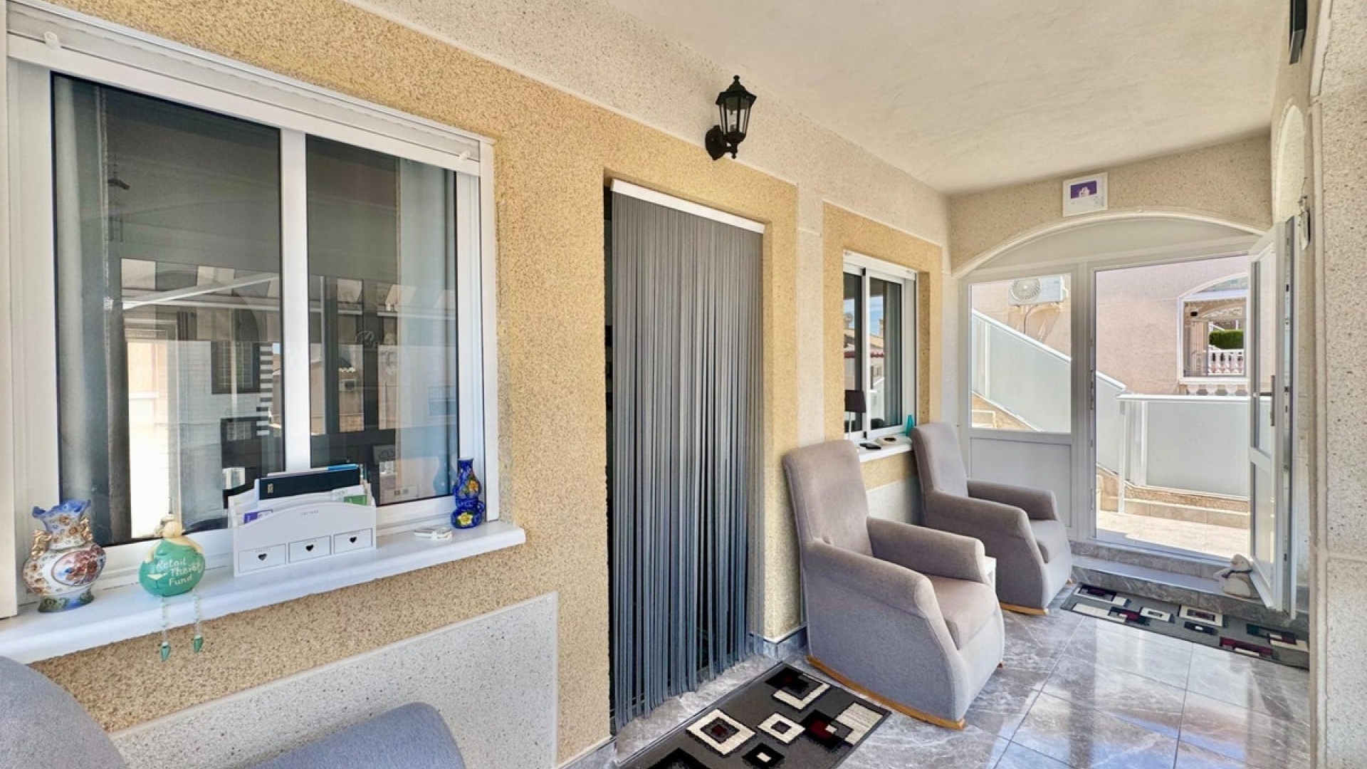 Resale - Villa - Alicante - La Florida