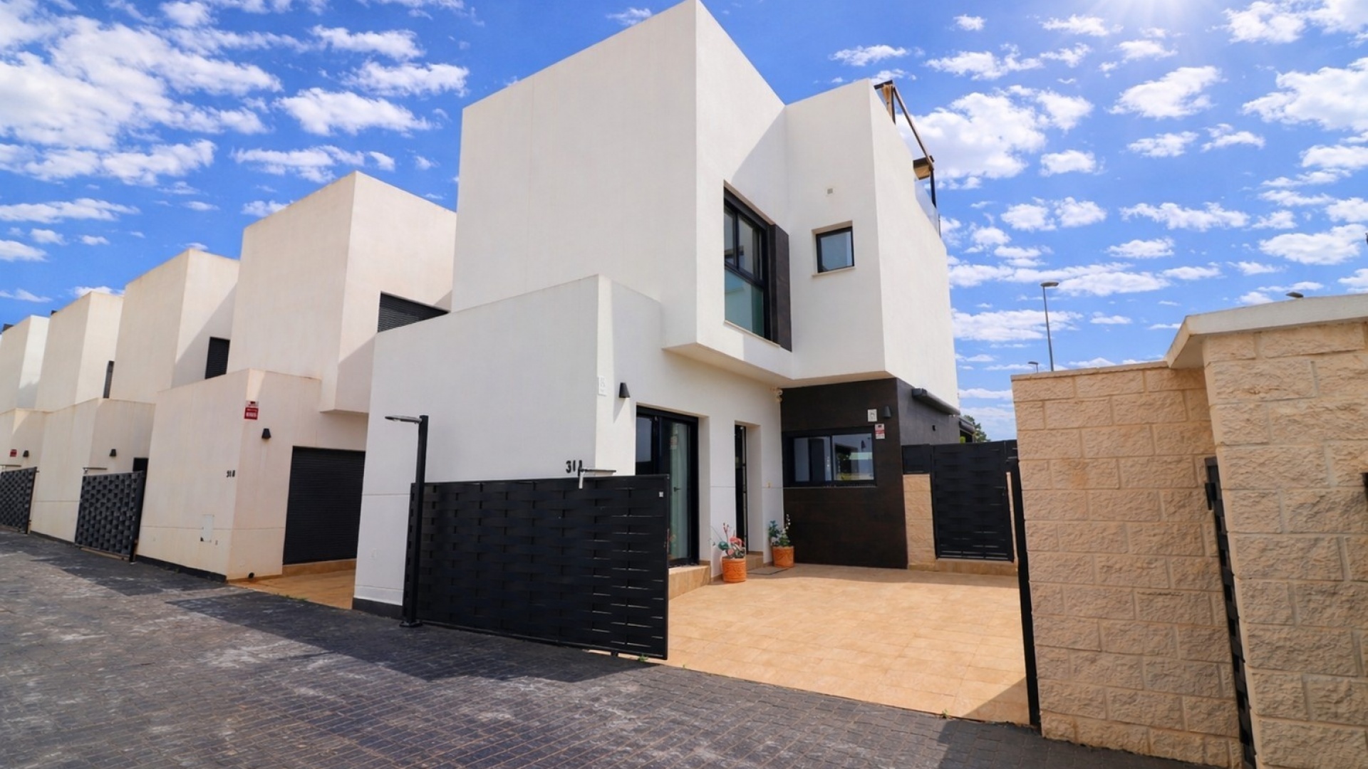 Resale - Villa - Benijofar