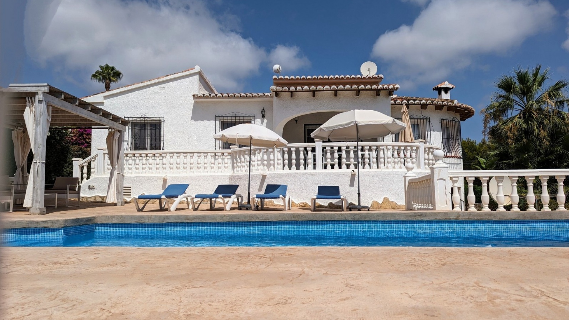 Resale - Villa - Benissa - Fanadix