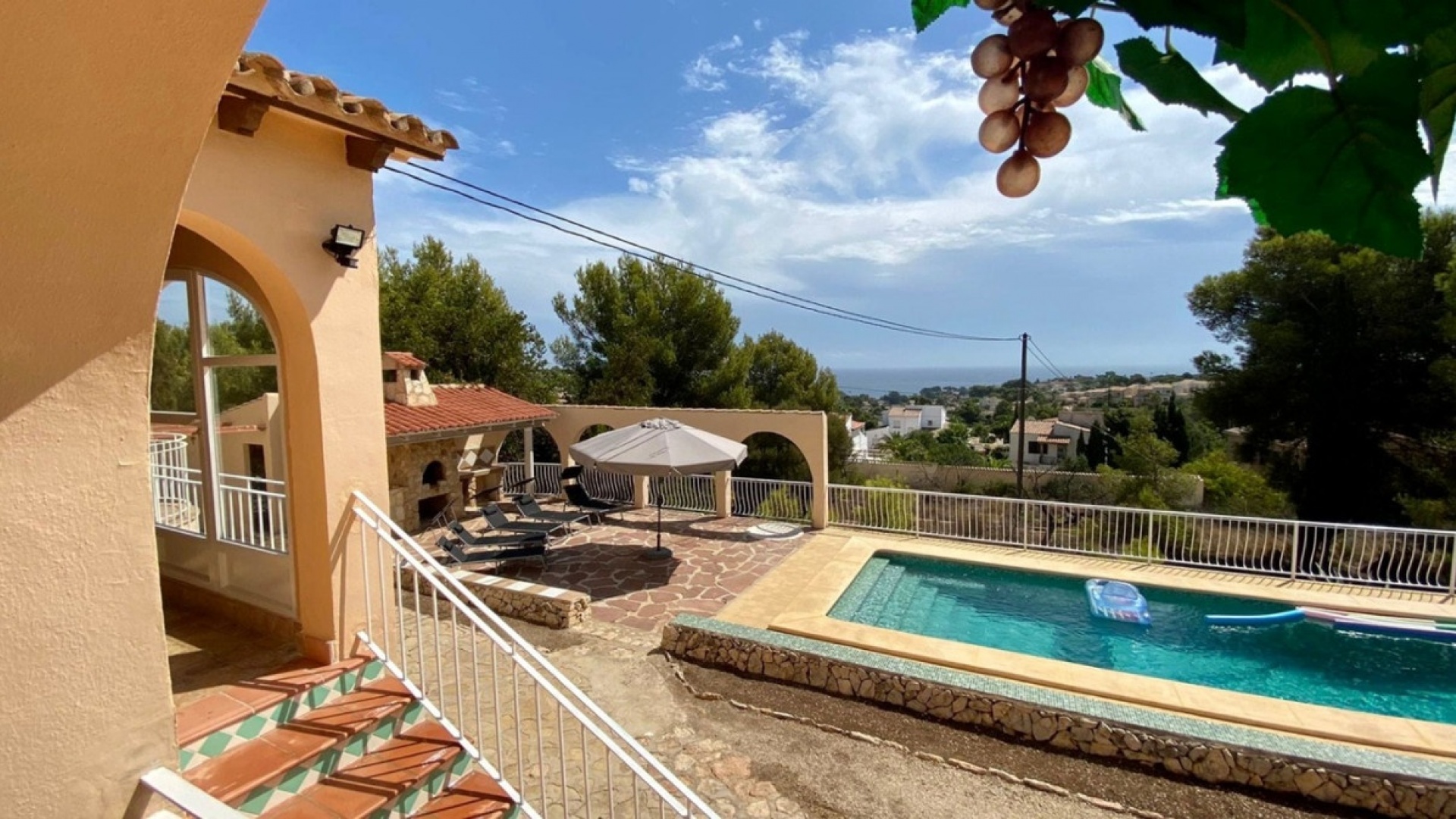 Resale - Villa - Benissa - La Fustera