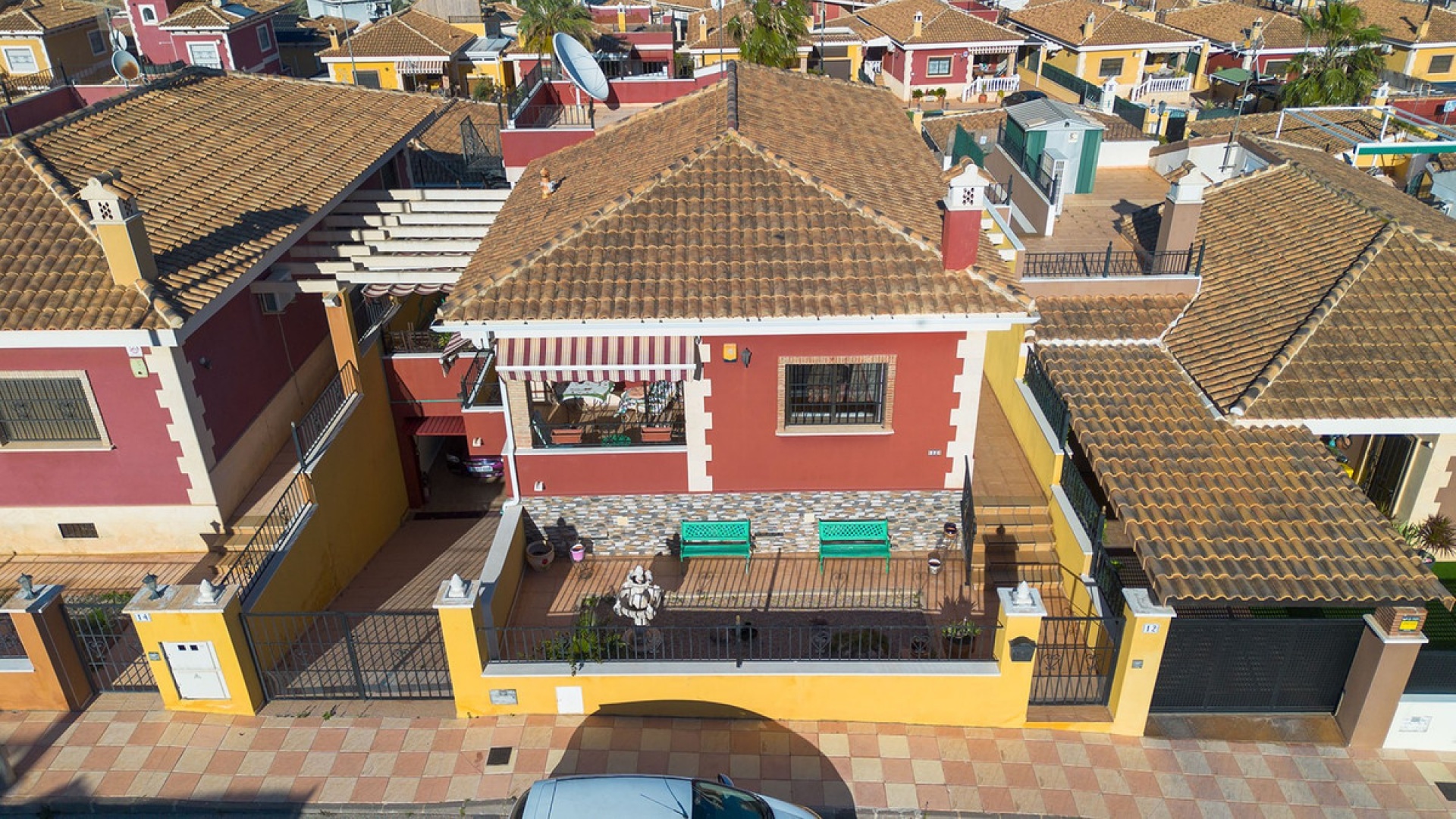 Resale - Villa - Bigastro