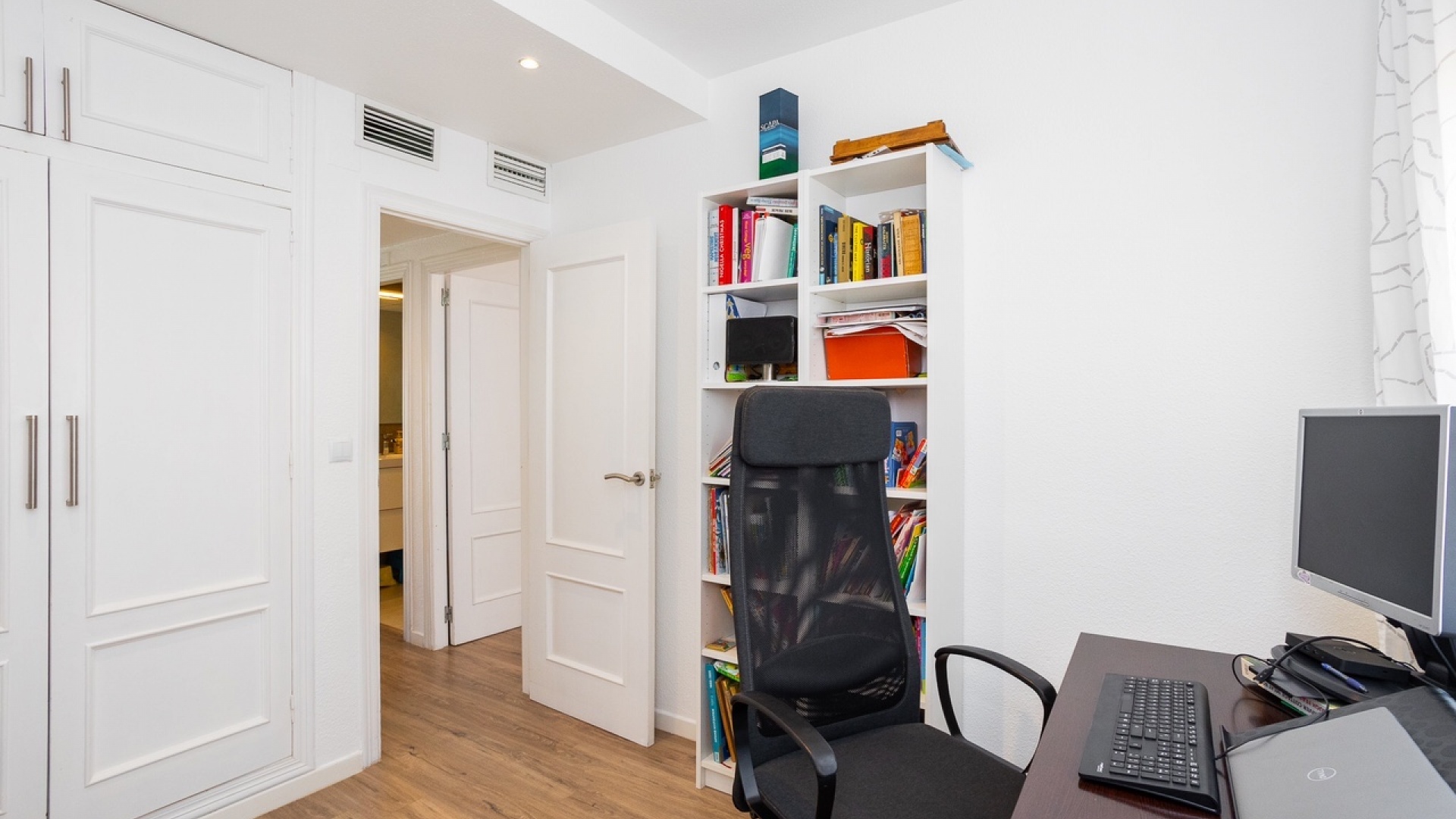 Resale - Villa - Cabo Roig - beachside cabo roig