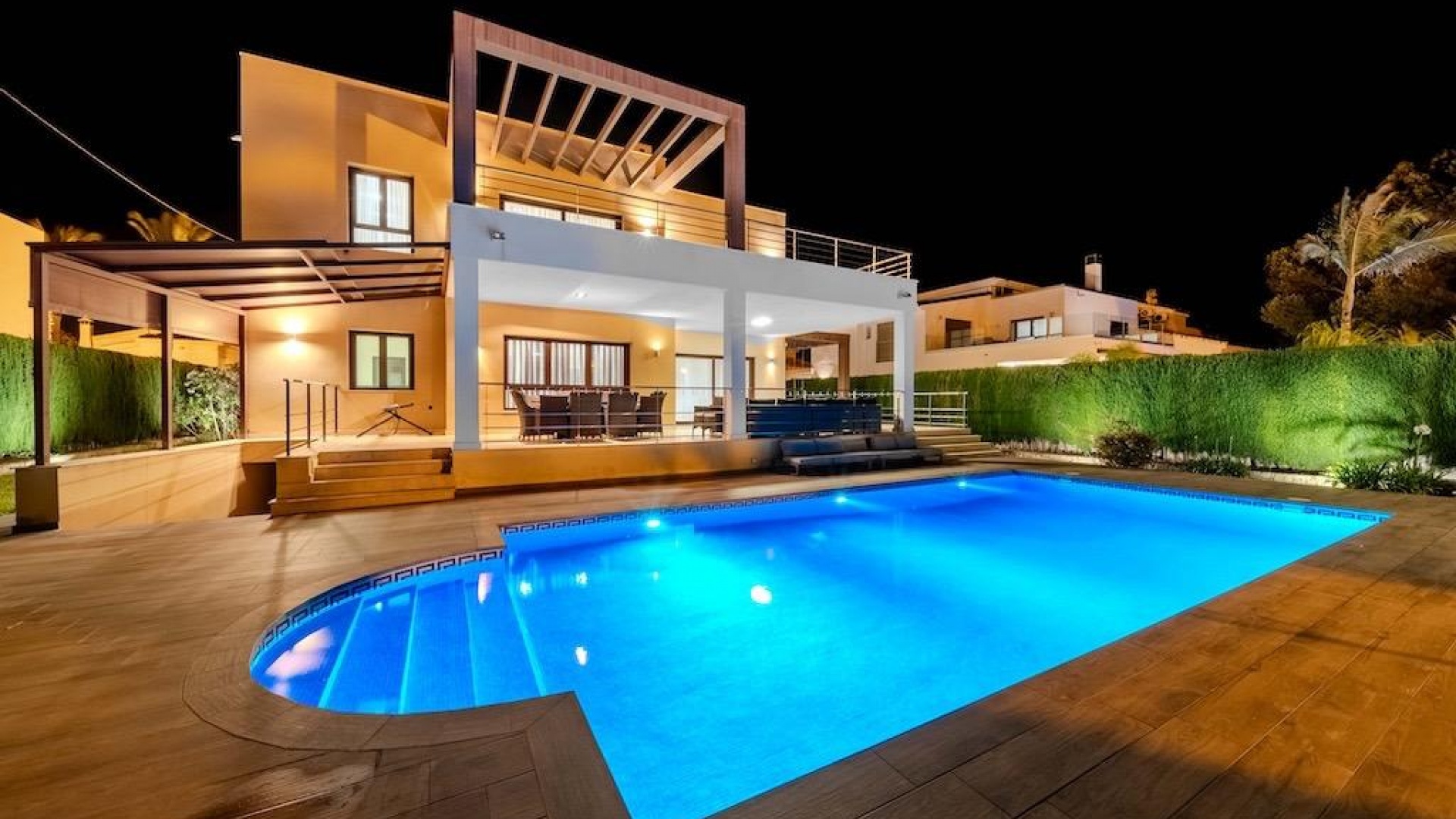 Resale - Villa - Cabo Roig - beachside cabo roig