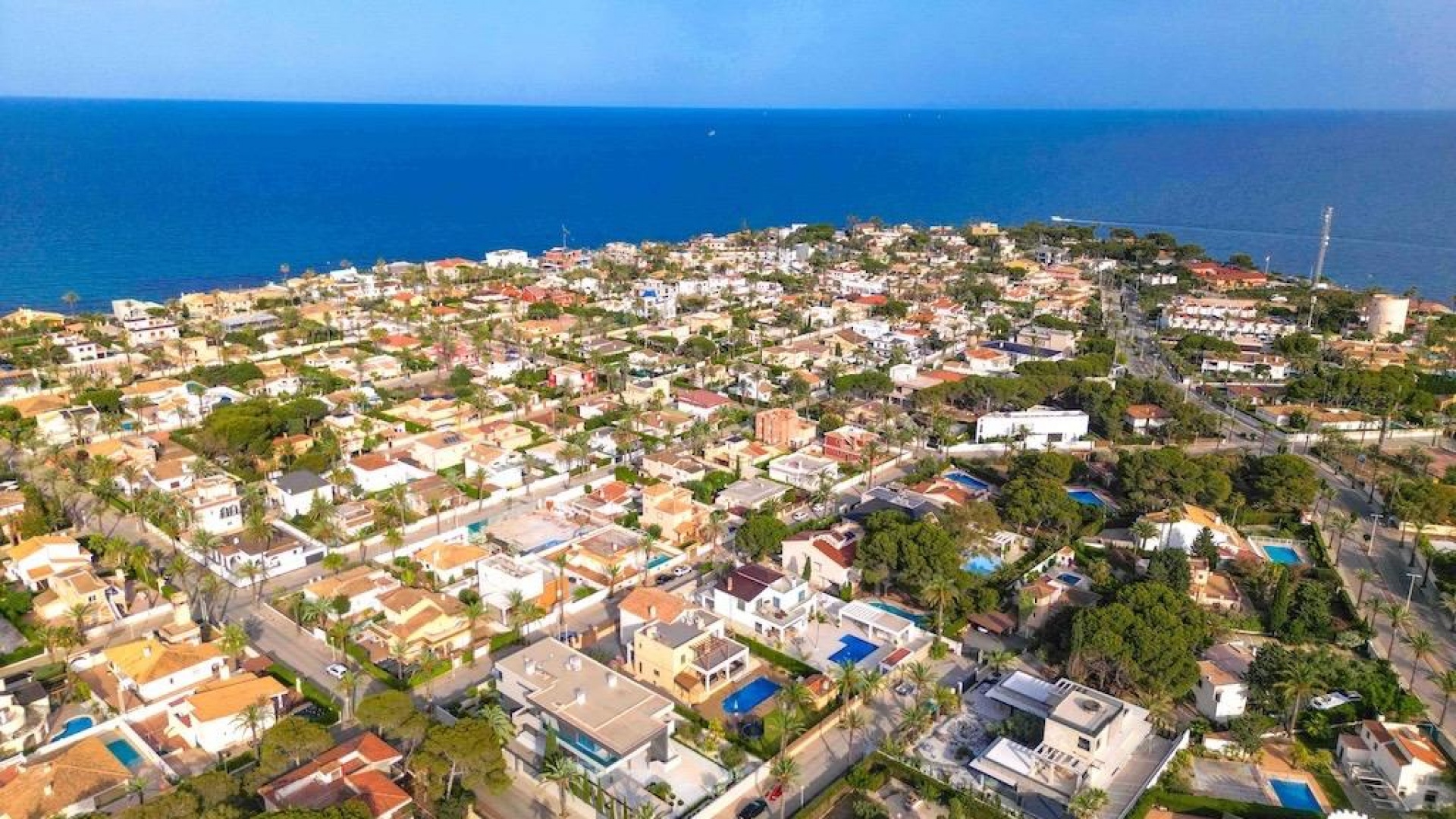 Resale - Villa - Cabo Roig - beachside cabo roig