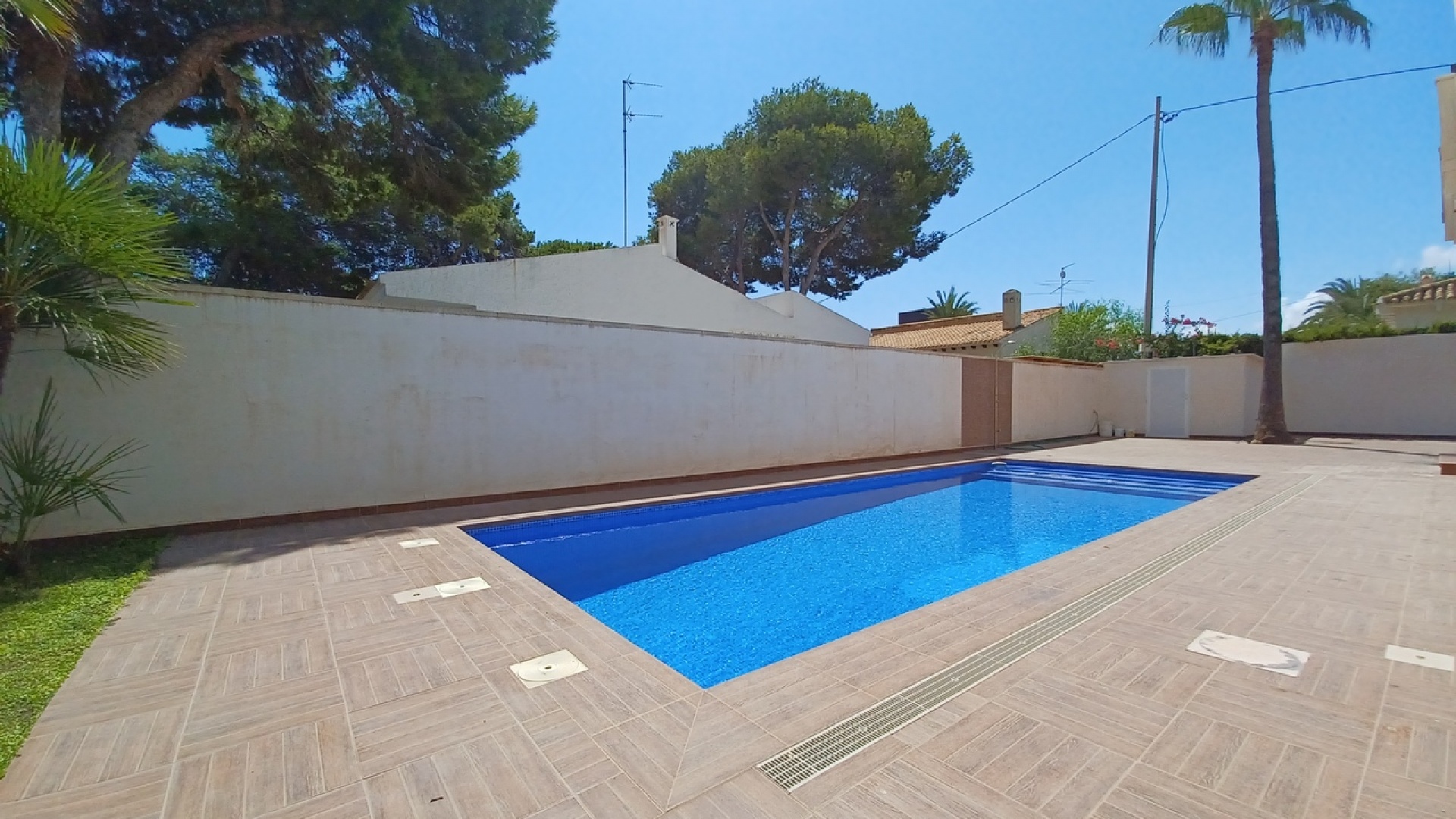 Resale - Villa - Cabo Roig - beachside cabo roig