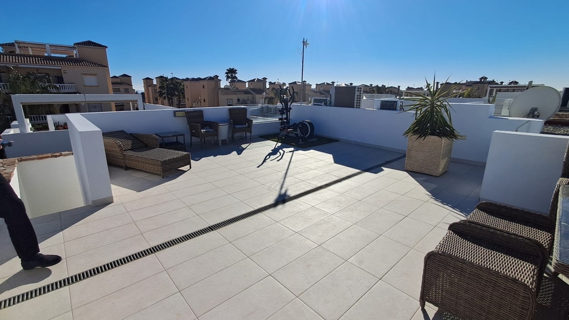 Resale - Villa - Cabo Roig - Costa Blanca South