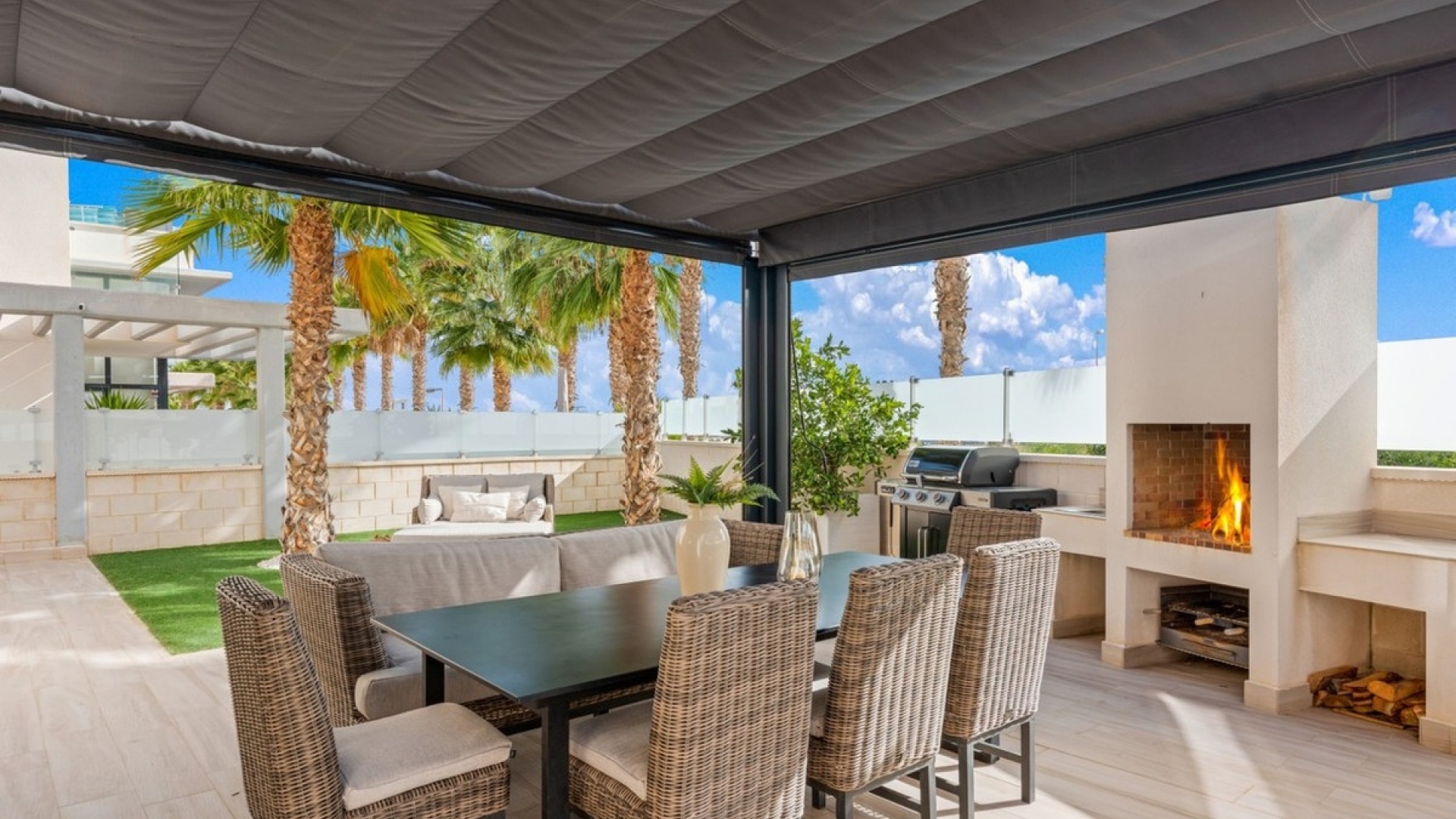 Resale - Villa - Cabo Roig - Costa Blanca South