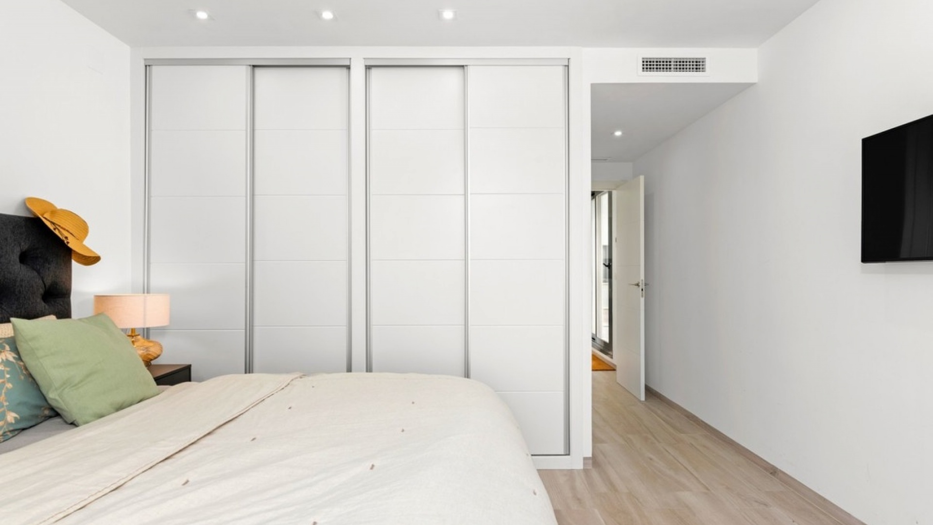 Resale - Villa - Cabo Roig - Costa Blanca South